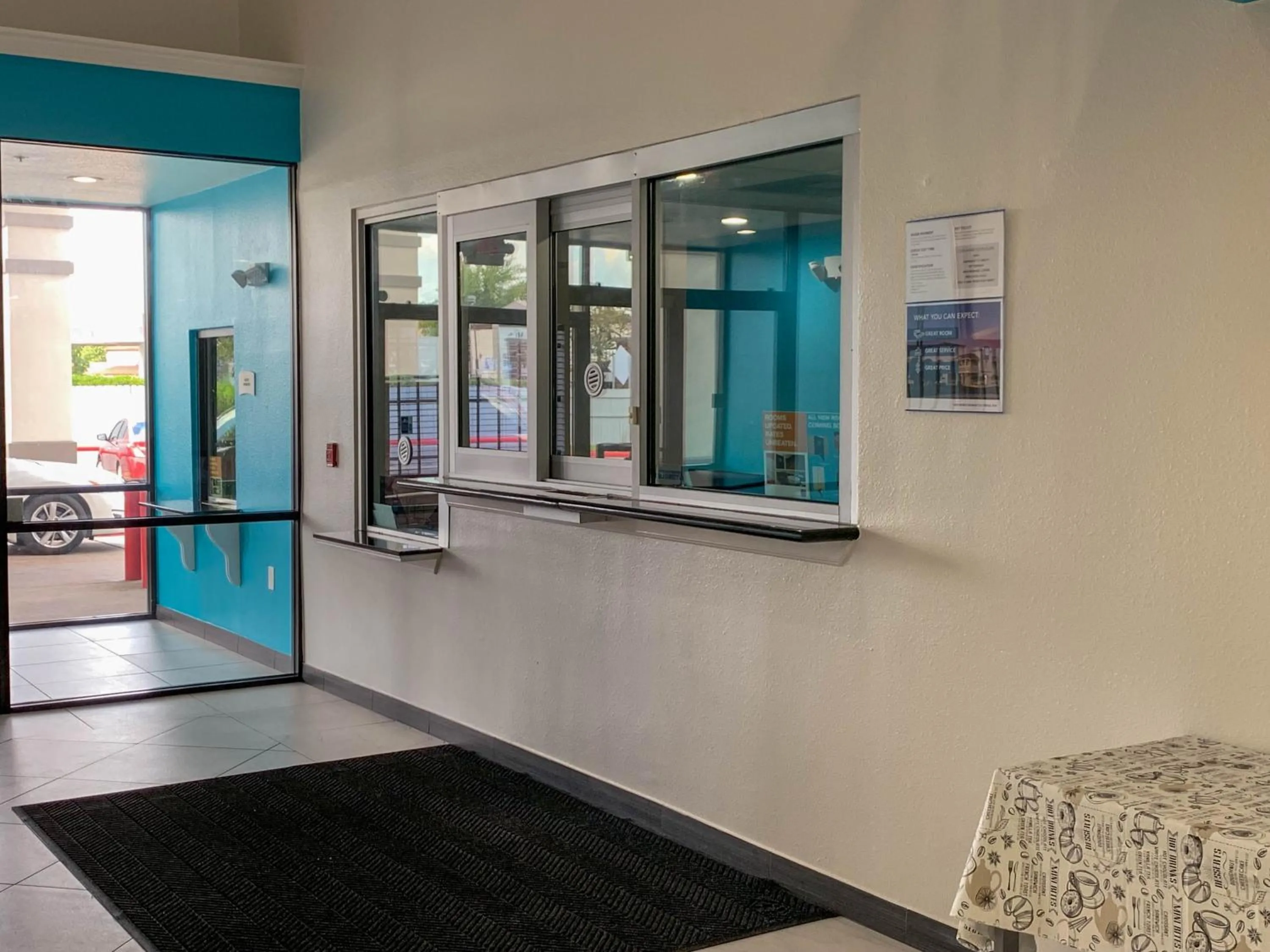 Lobby or reception in Motel 6 Houston, TX - Hwy 249 and Fallbrook