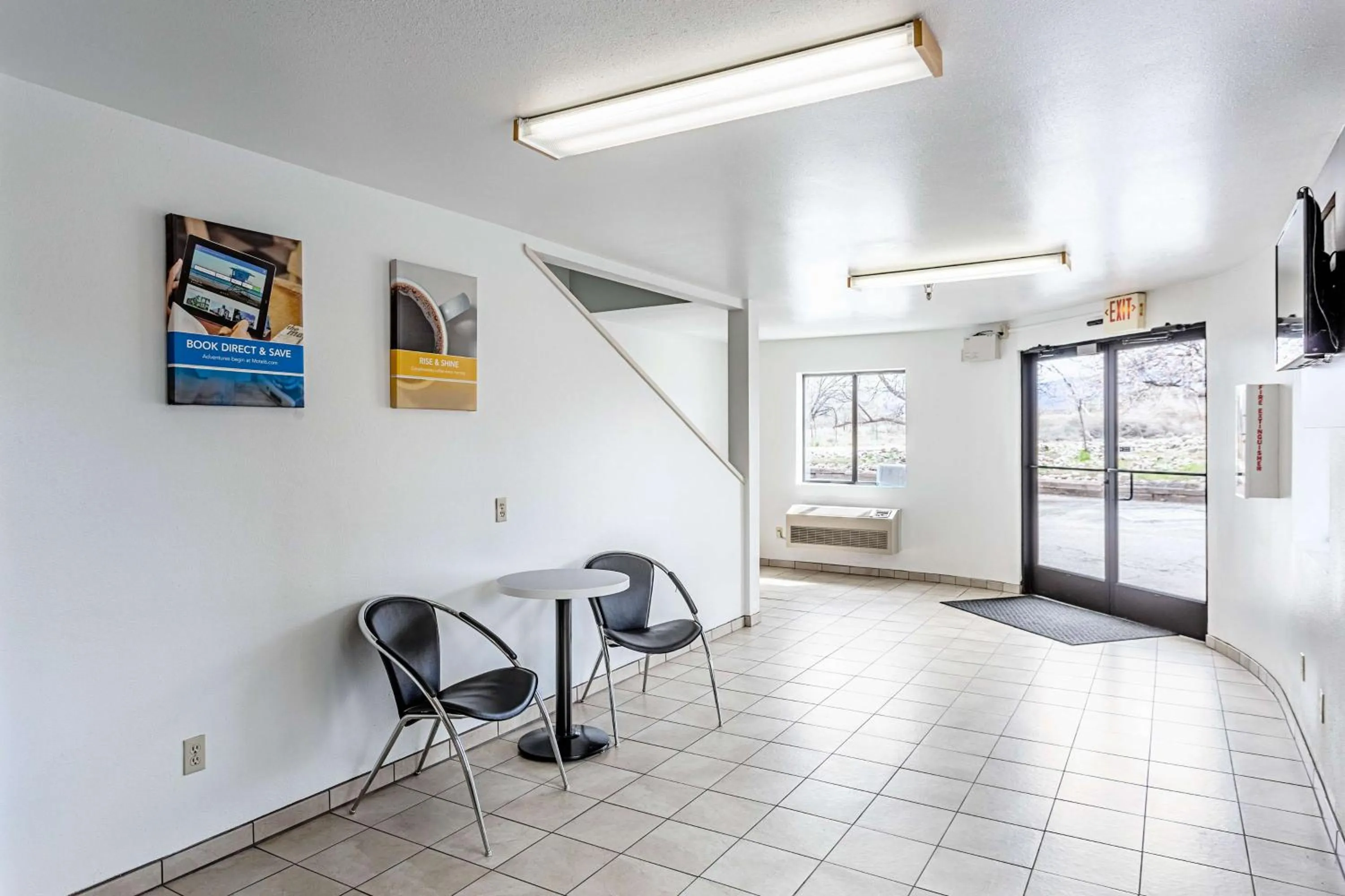 Lobby or reception in Motel 6-Espanola, NM