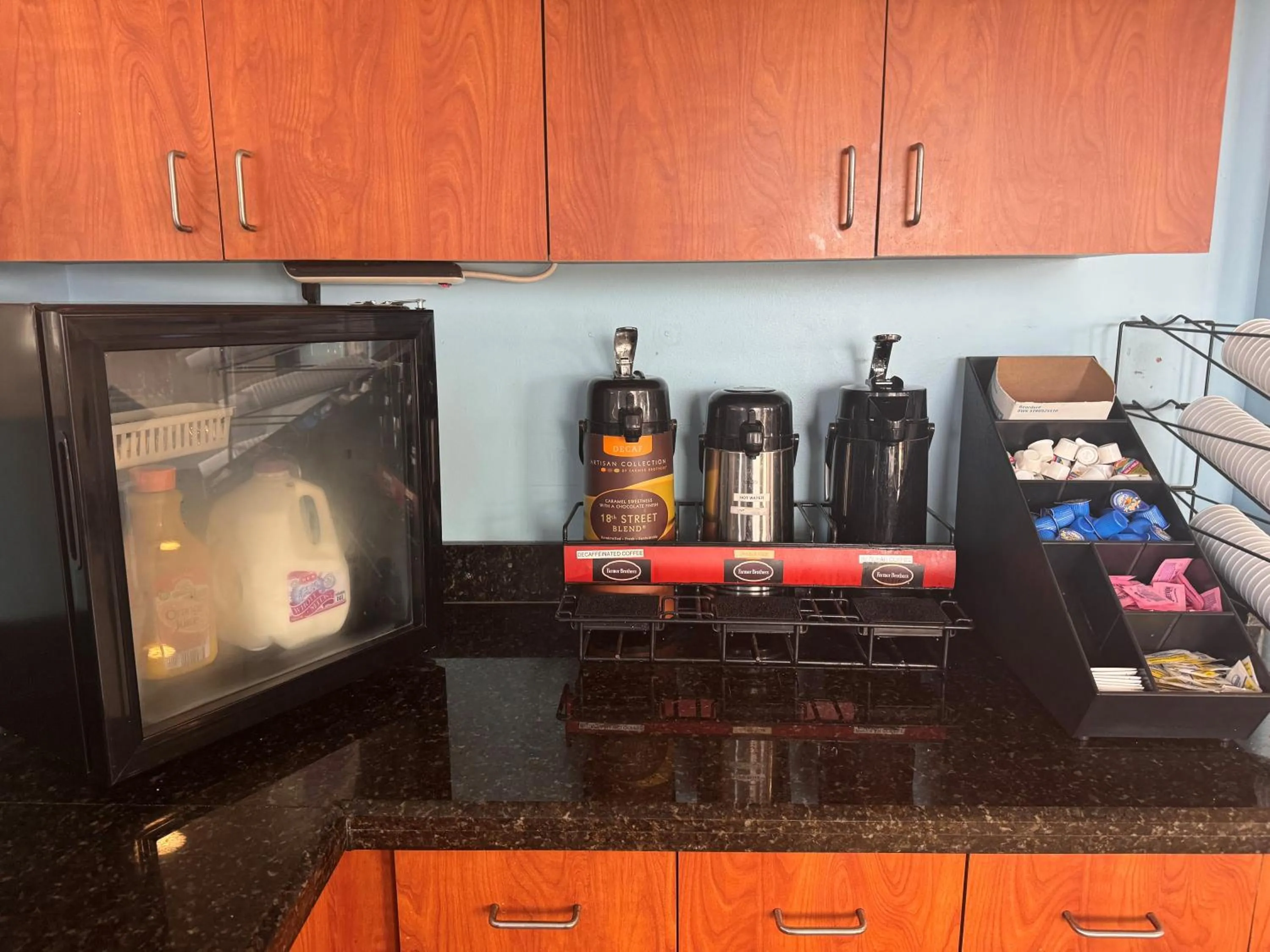 Breakfast in Howard Johnson by Wyndham Galveston