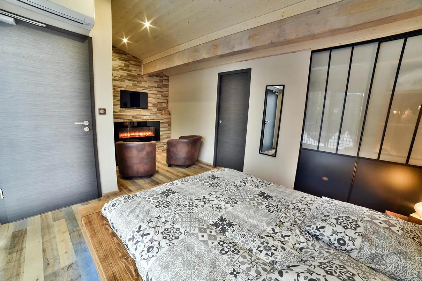 Bed in LES TANNERIES