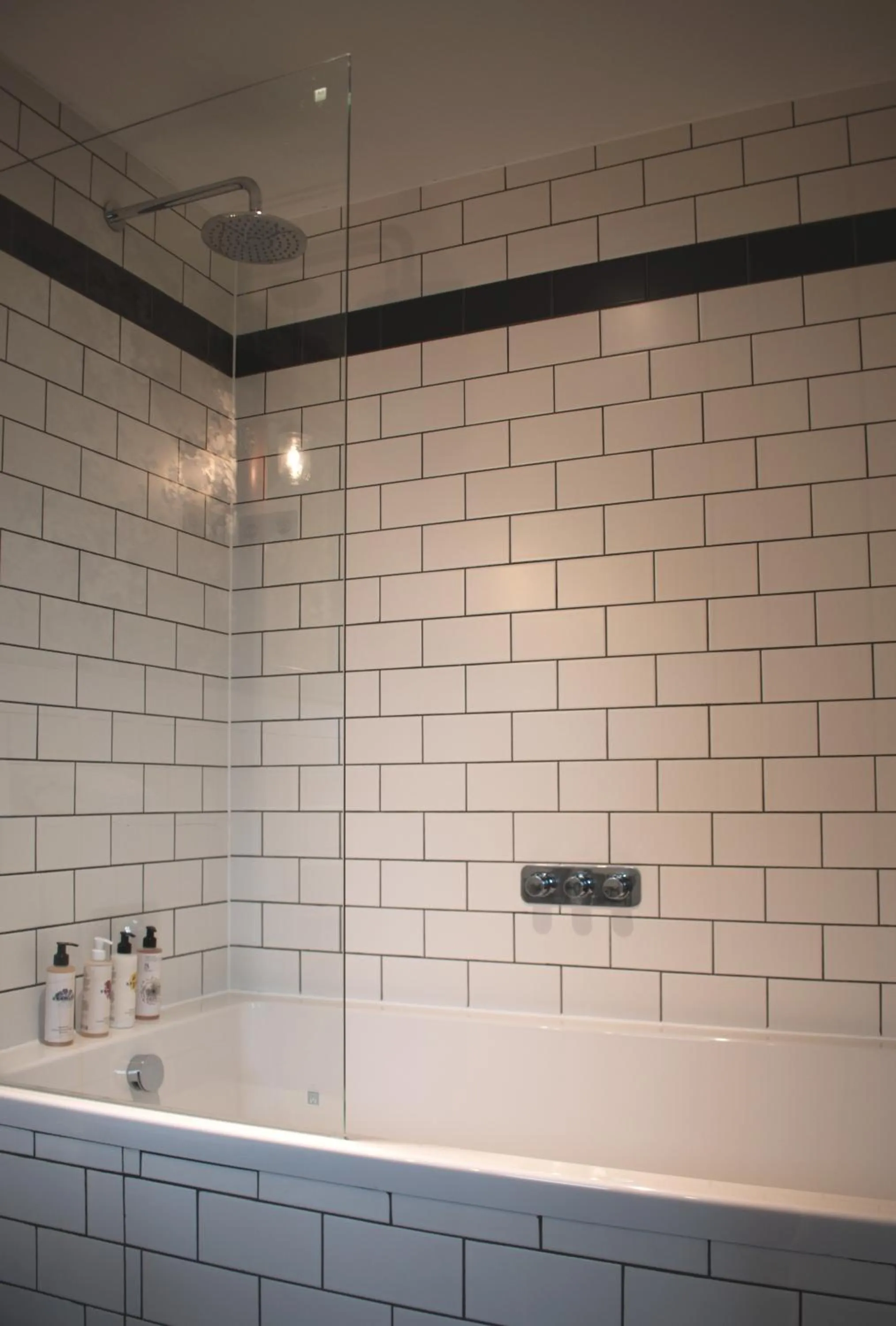 Shower in Westow House - London Crystal Palace