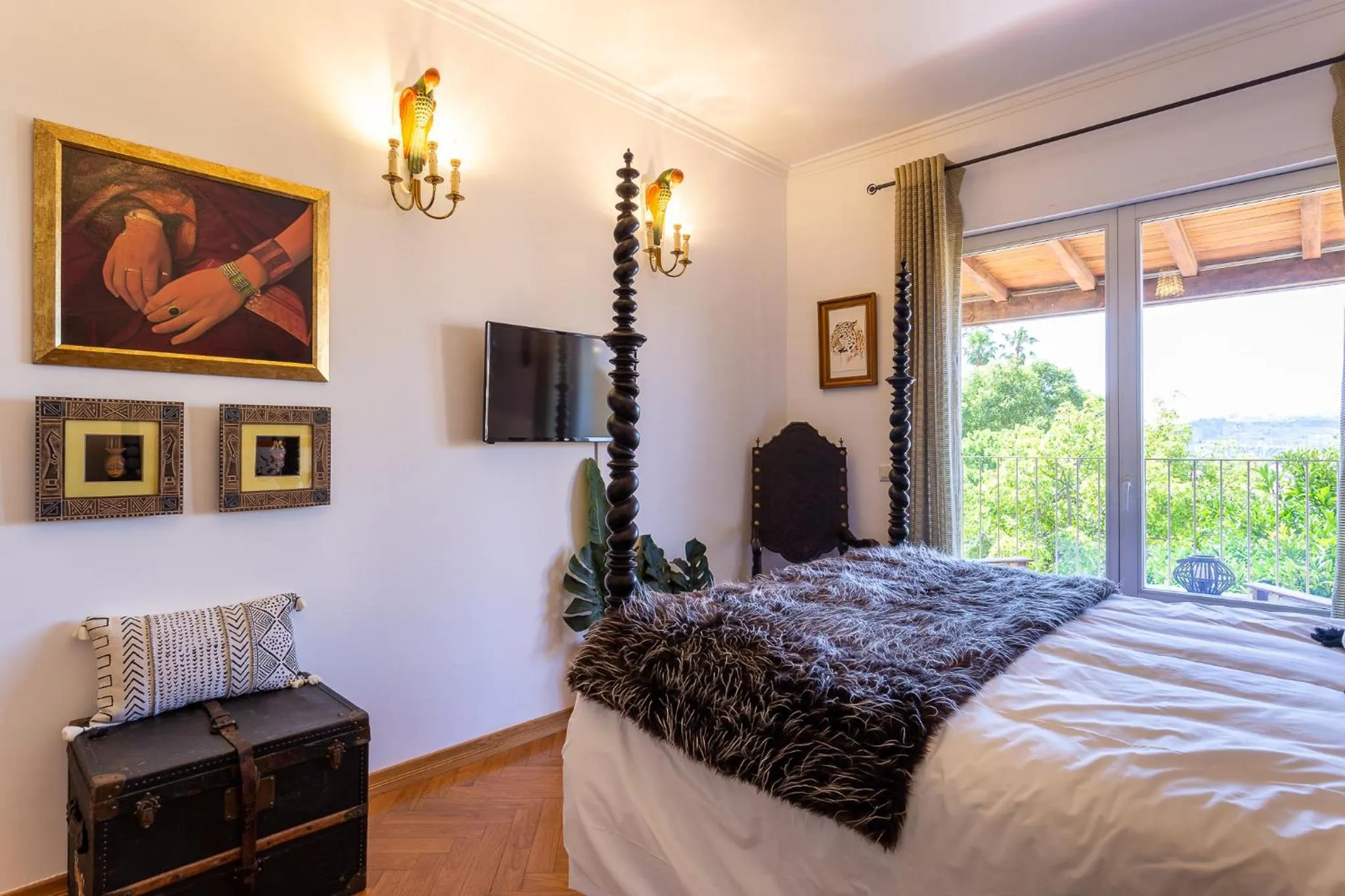 Garden view, Bed in Geronimo Guest House Belém