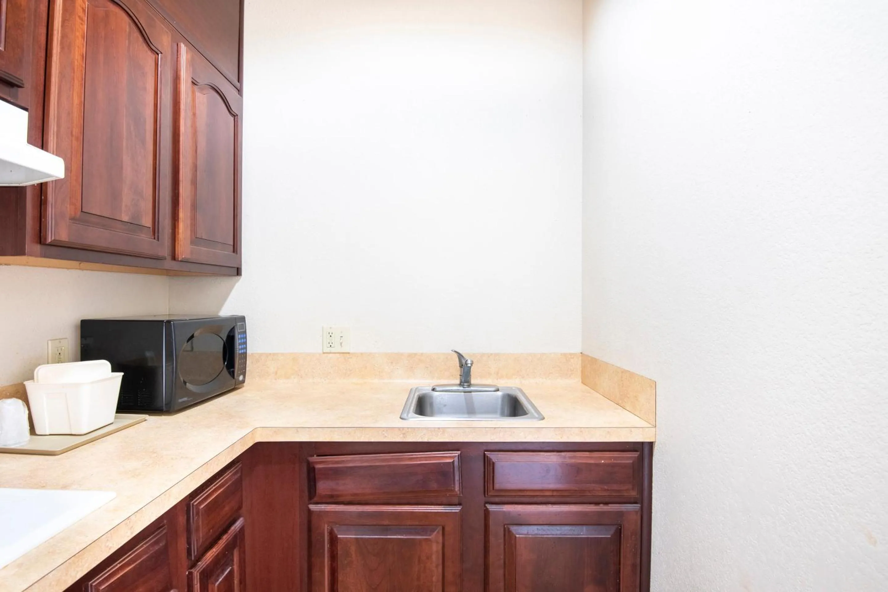 Bedroom in OYO Townhouse Clute Lake Jackson