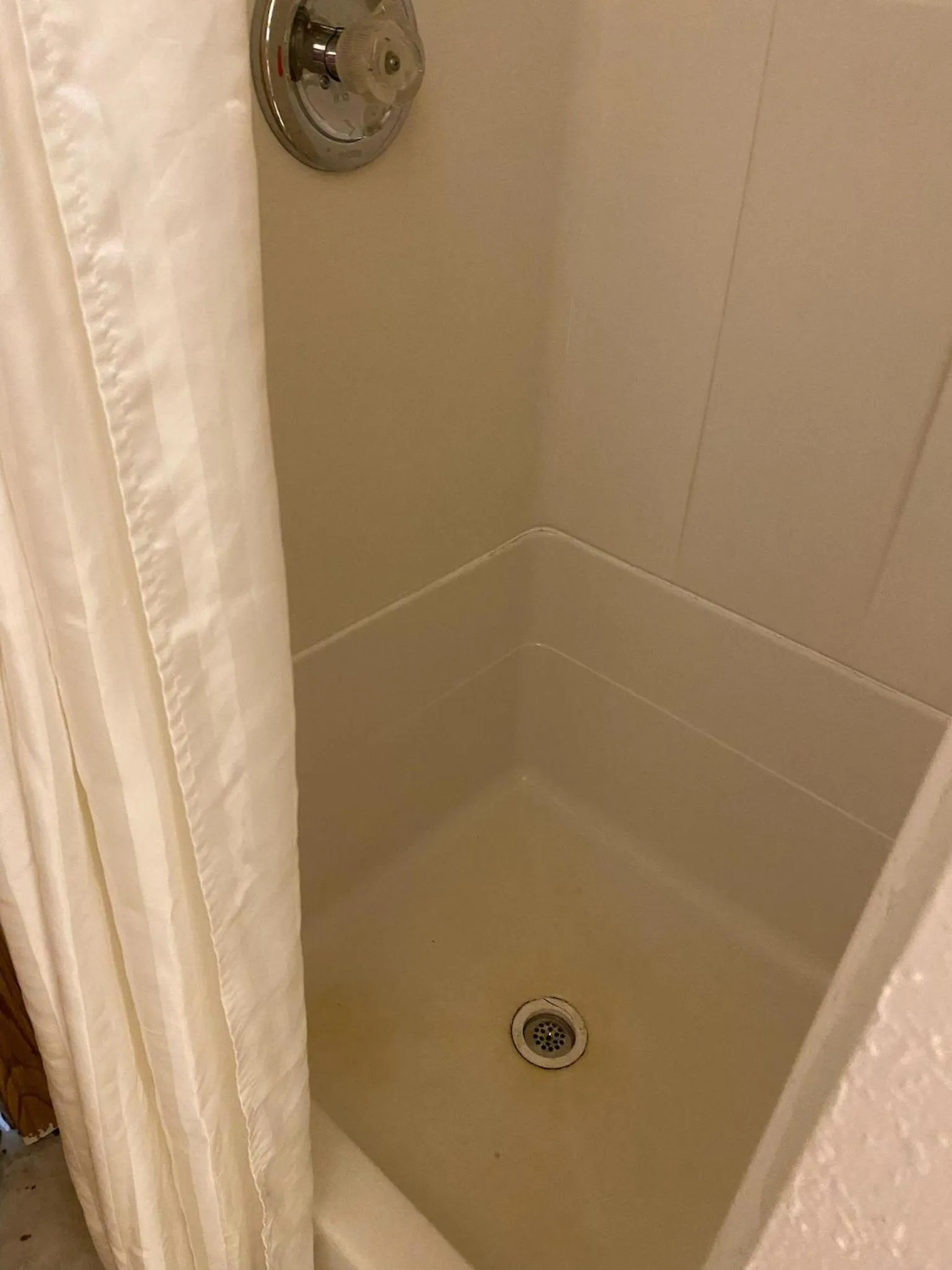 Bathroom in Homestead Inn Wolf Point Hwy 2