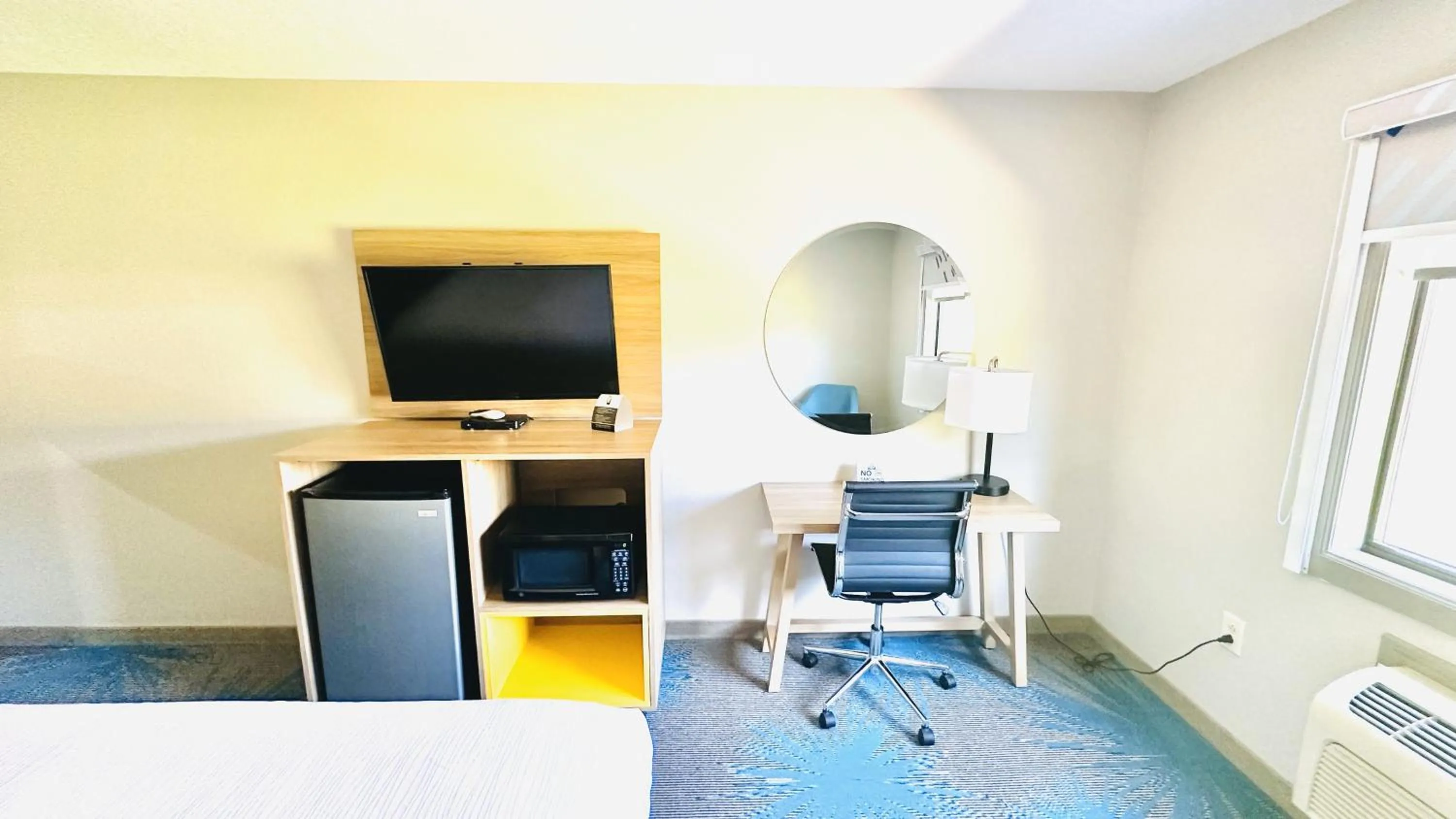 View (from property/room) in Days Inn & Suites by Wyndham Wynne