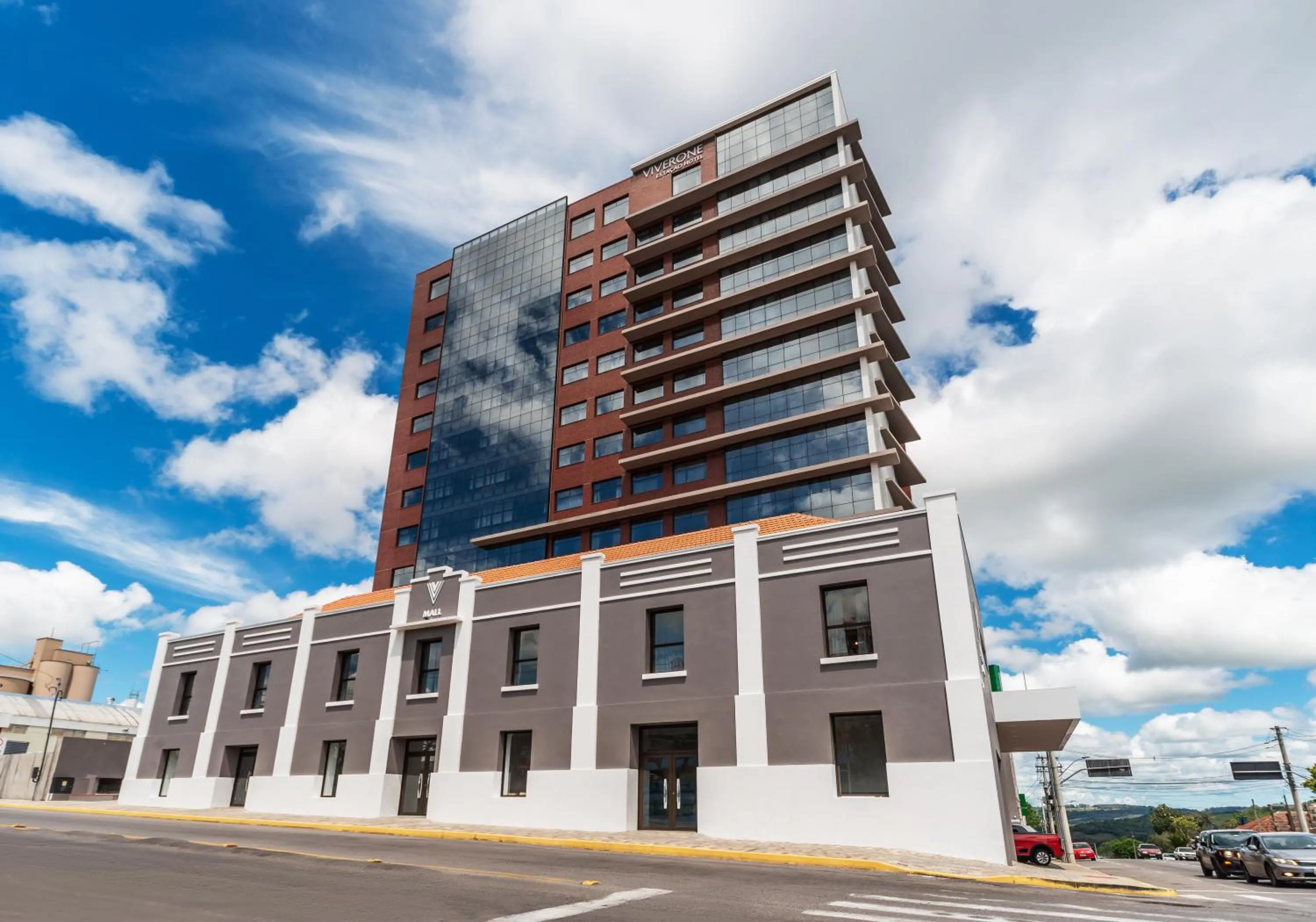 Property building in Hotel Laghetto Estação