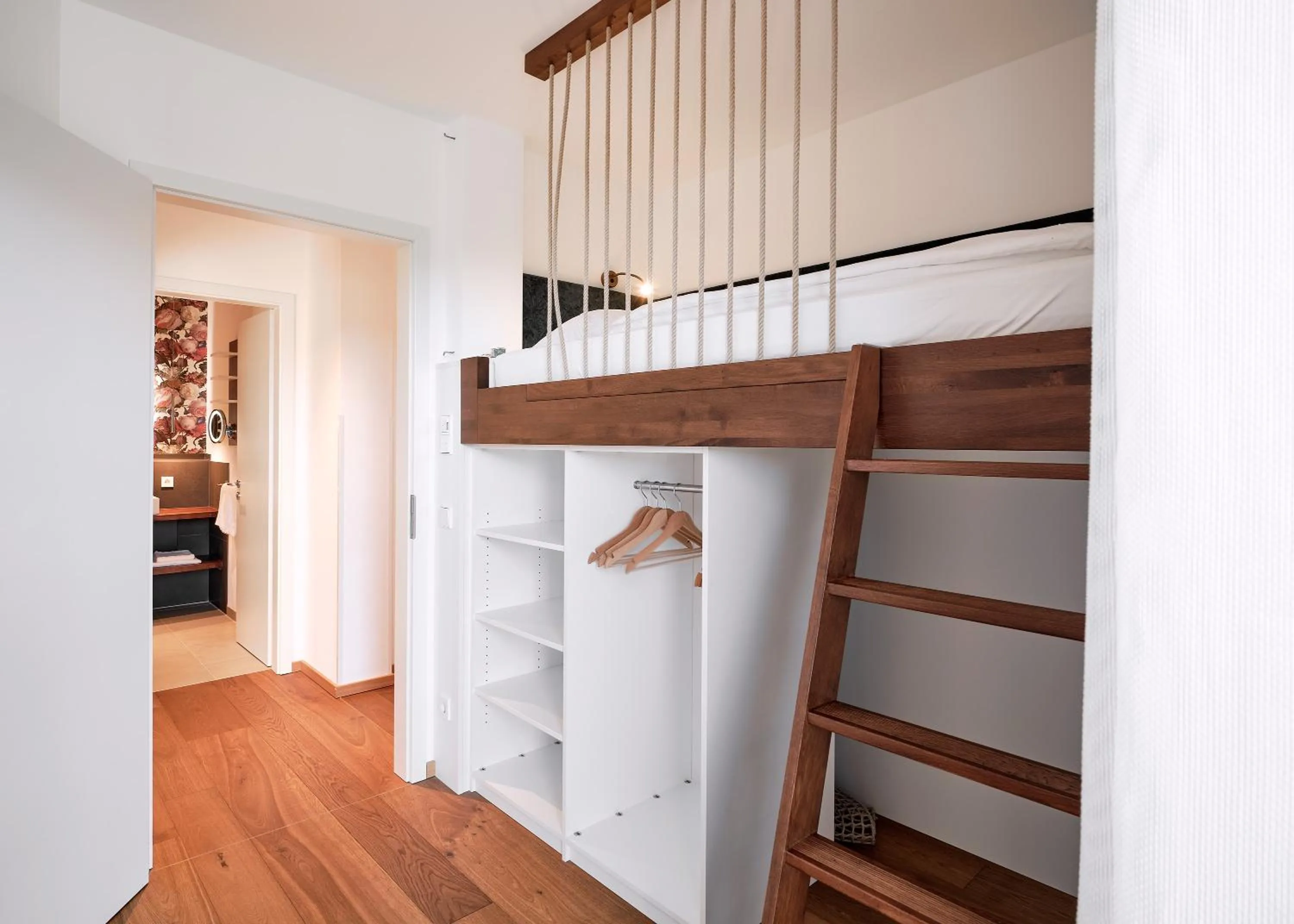 Bedroom, Bed in WaldFunkeln LODGE