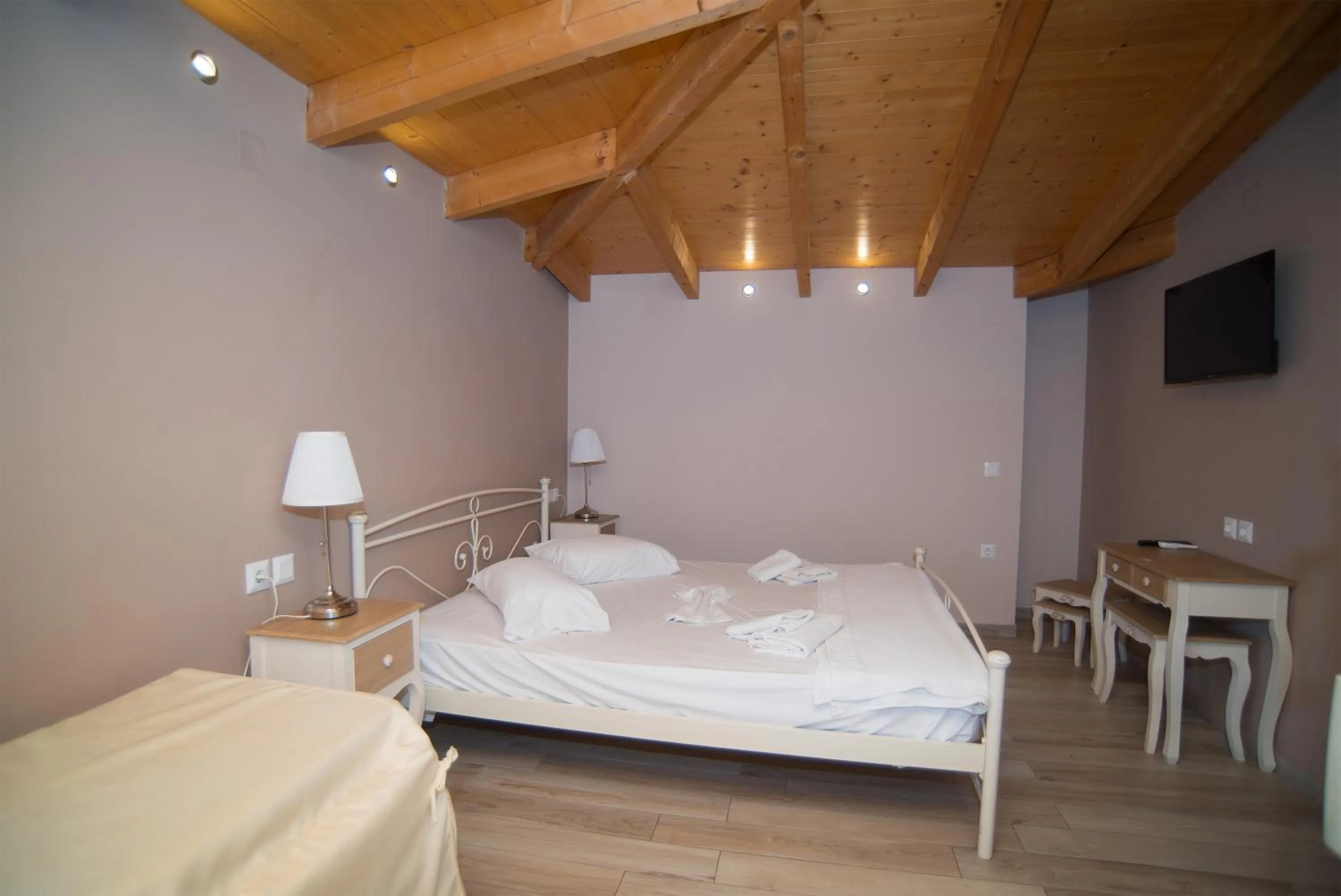 Bedroom, Bed in Studios Artemis