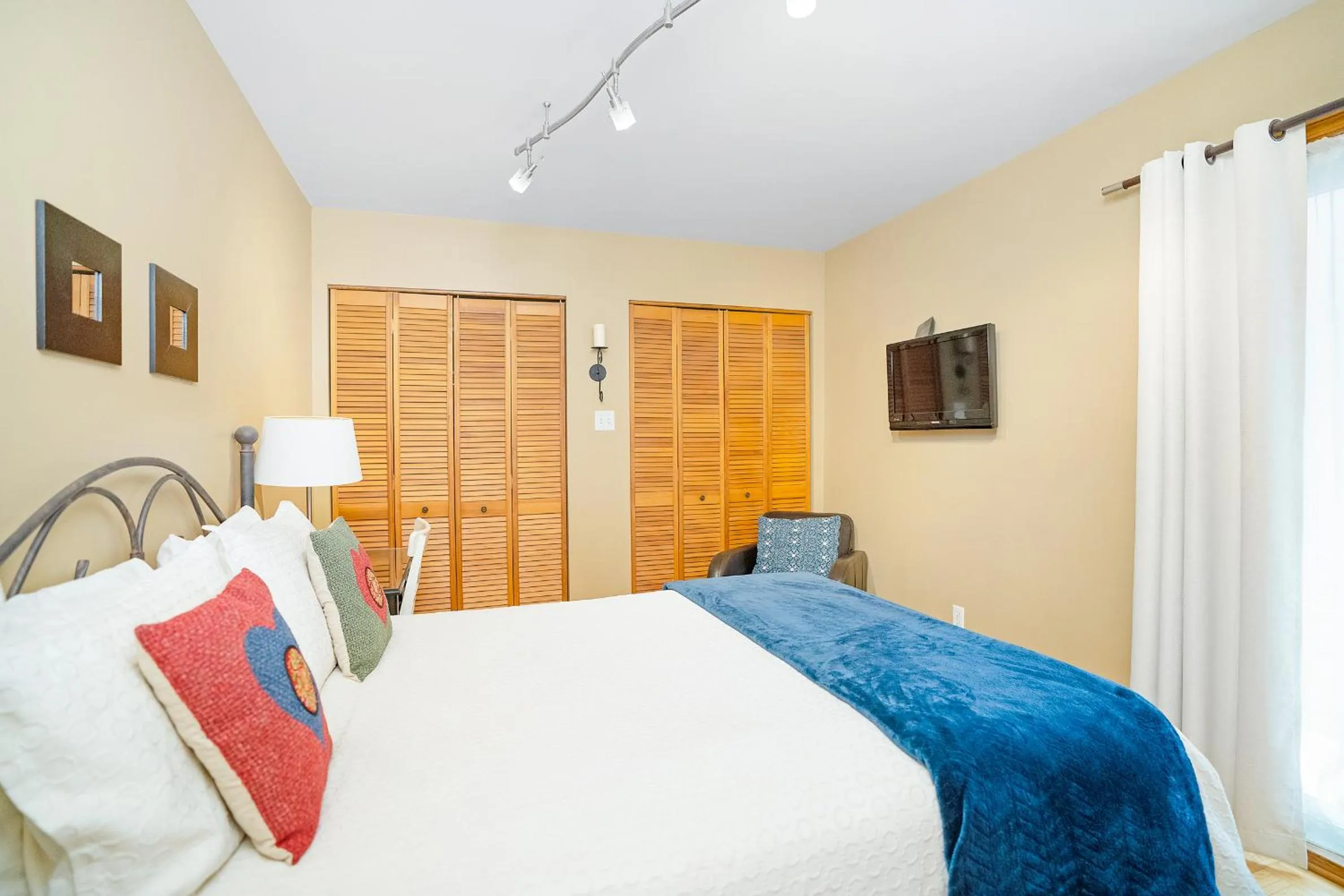 Bed in Accueil Chez Francois