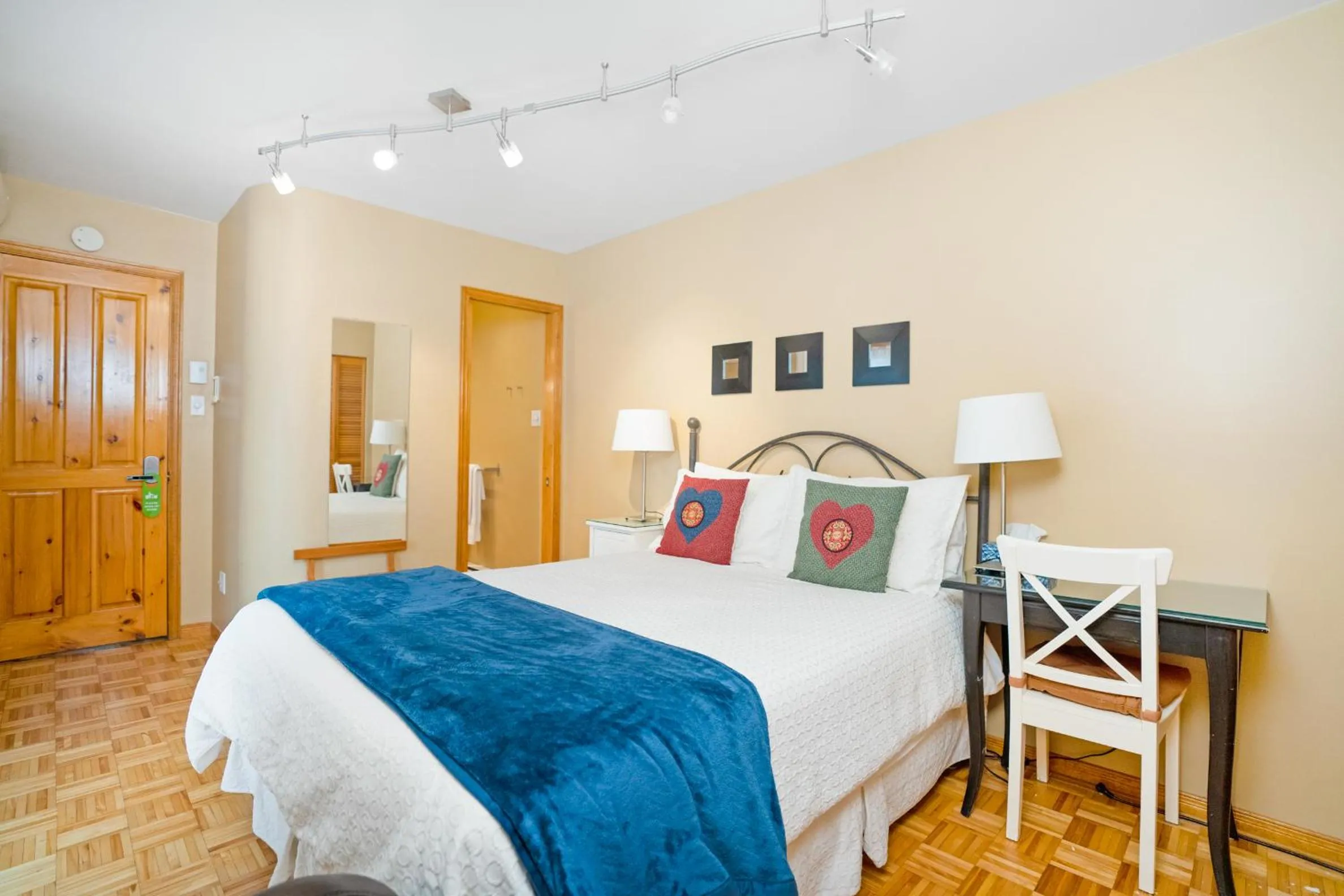 Bed in Accueil Chez Francois