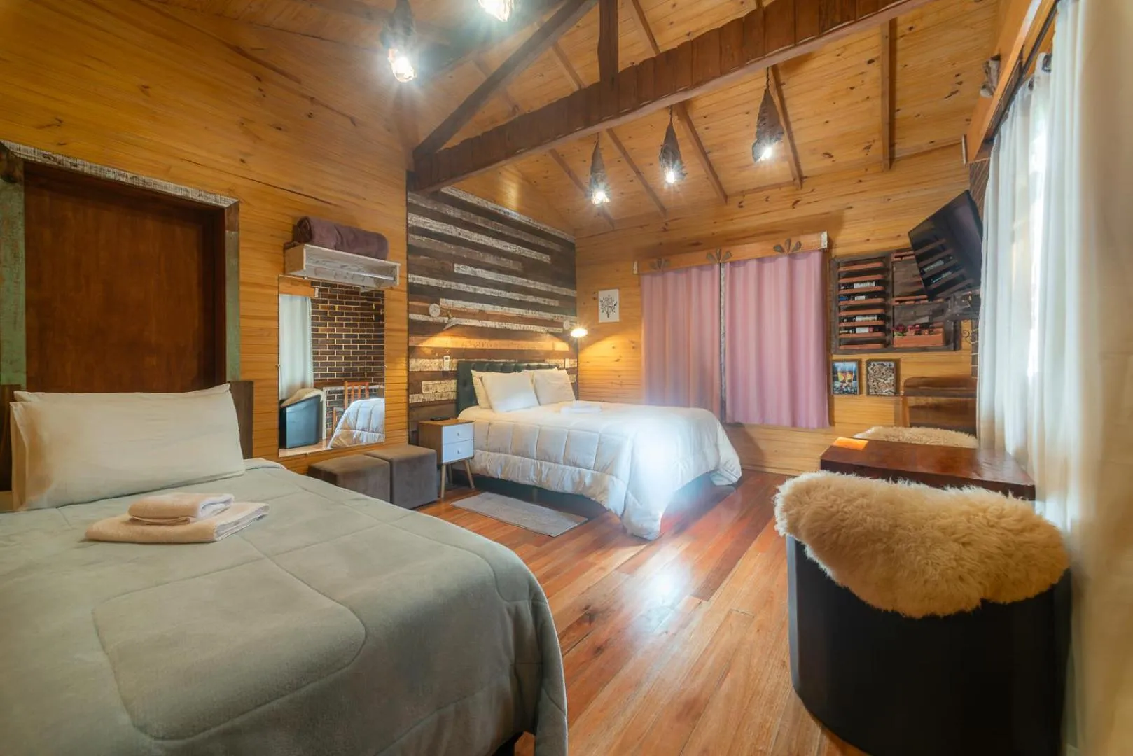 Decorative detail, Bed in Pousada Caminhos da Natureza