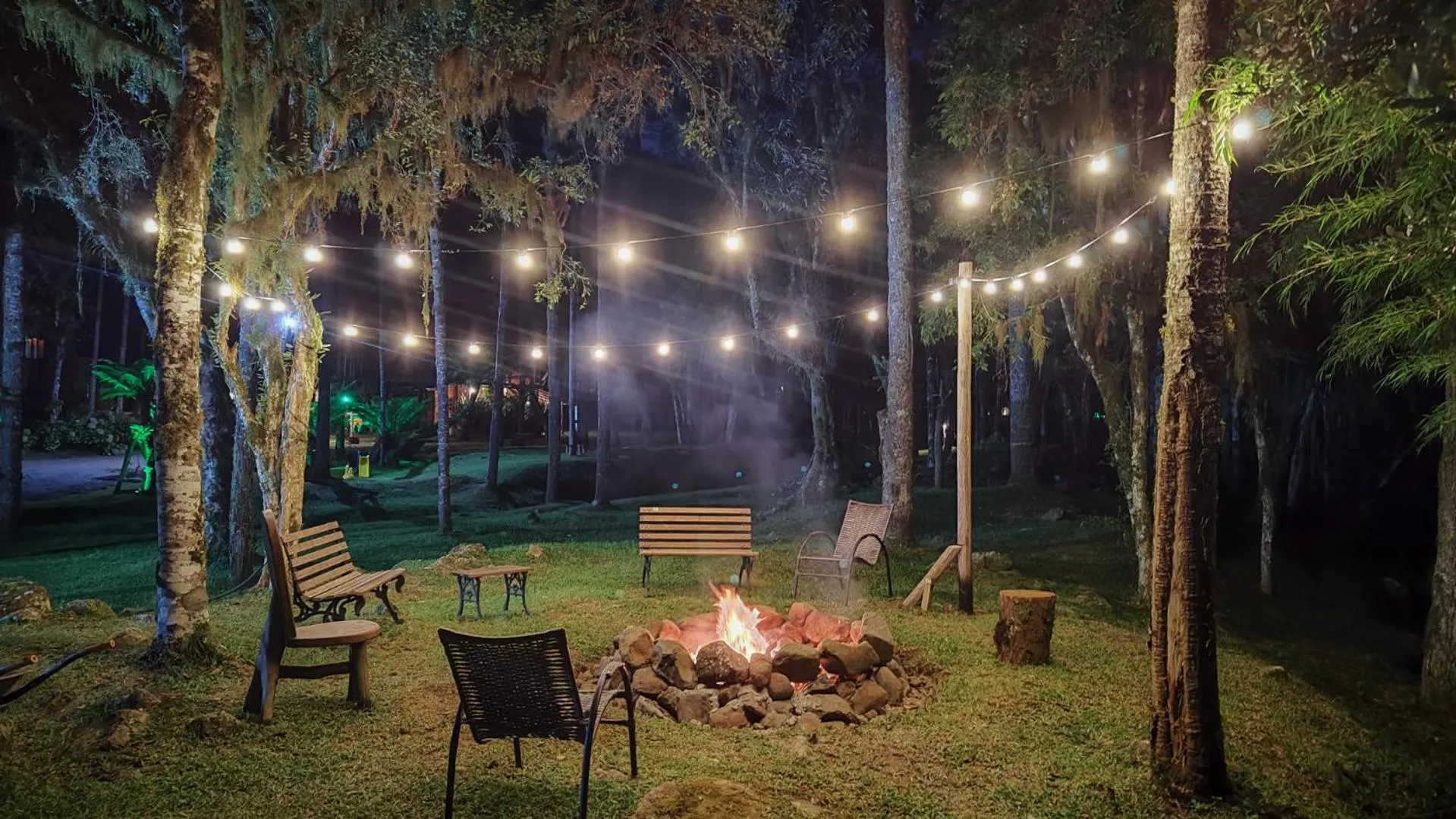 Night in Pousada Caminhos da Natureza