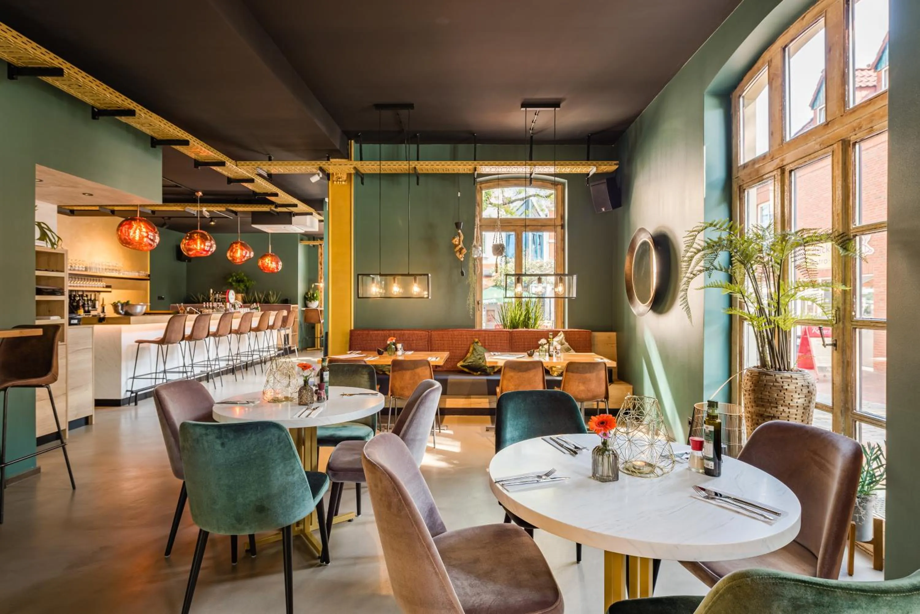 Restaurant/places to eat in 360 Grad Hotel & Bar