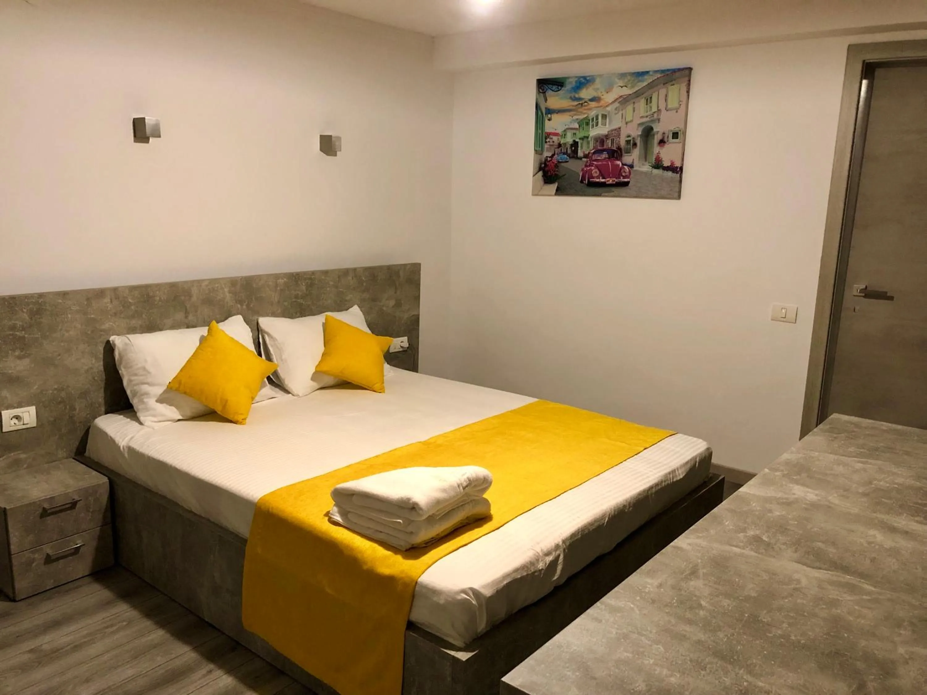 Bed in MAV Boutique Villa