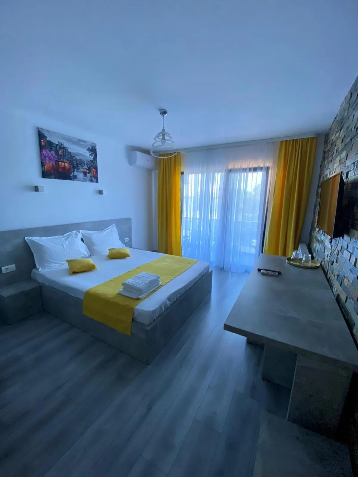 Bed in MAV Boutique Villa