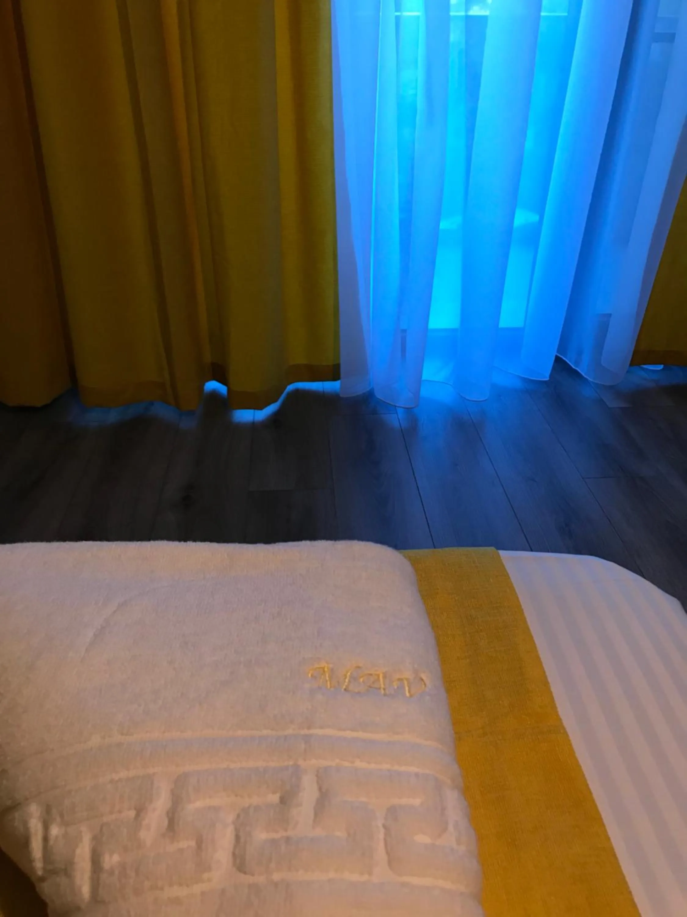 Bed in MAV Boutique Villa