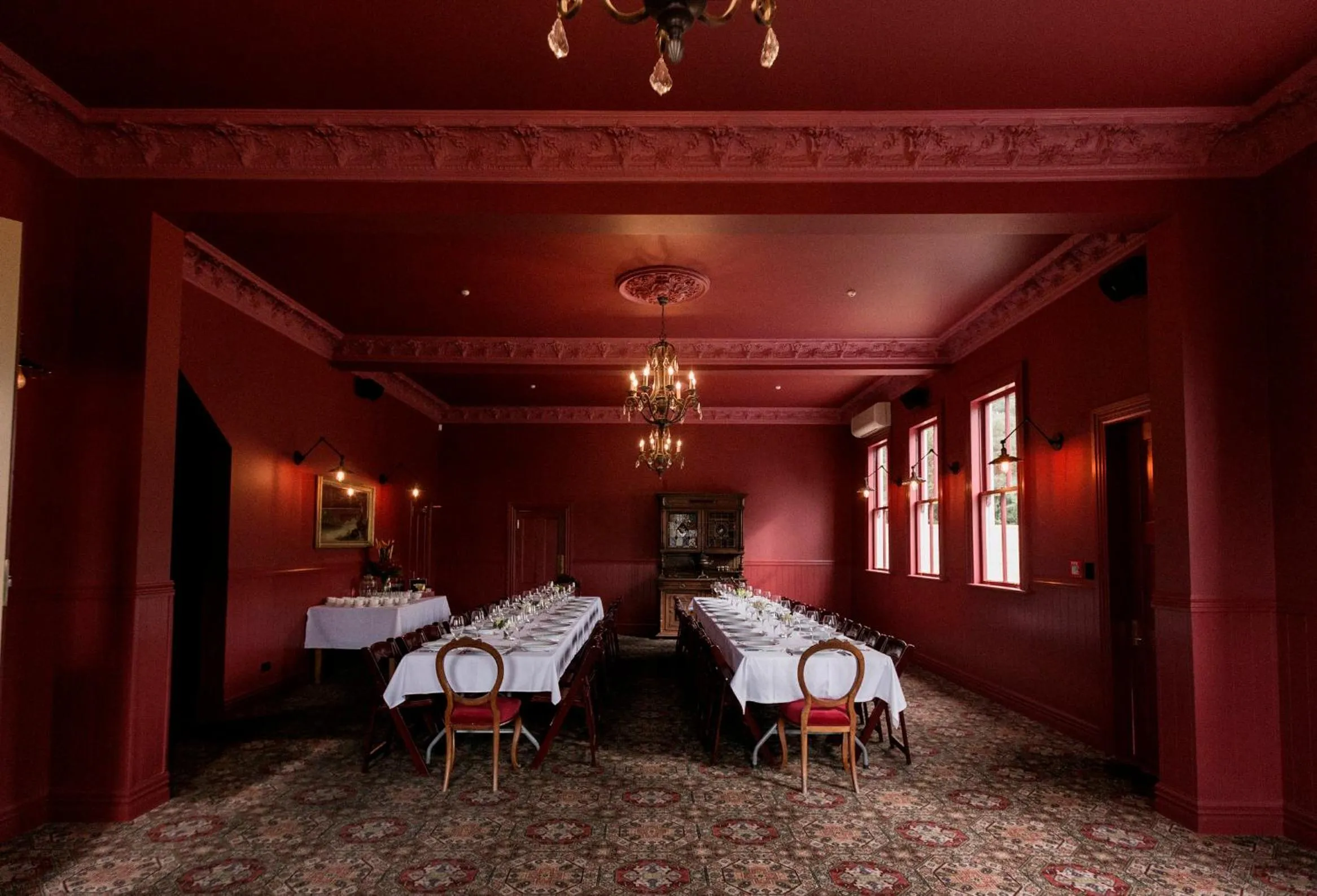 Breakfast in The Royal Hotel Featherston - Boutique Hotel