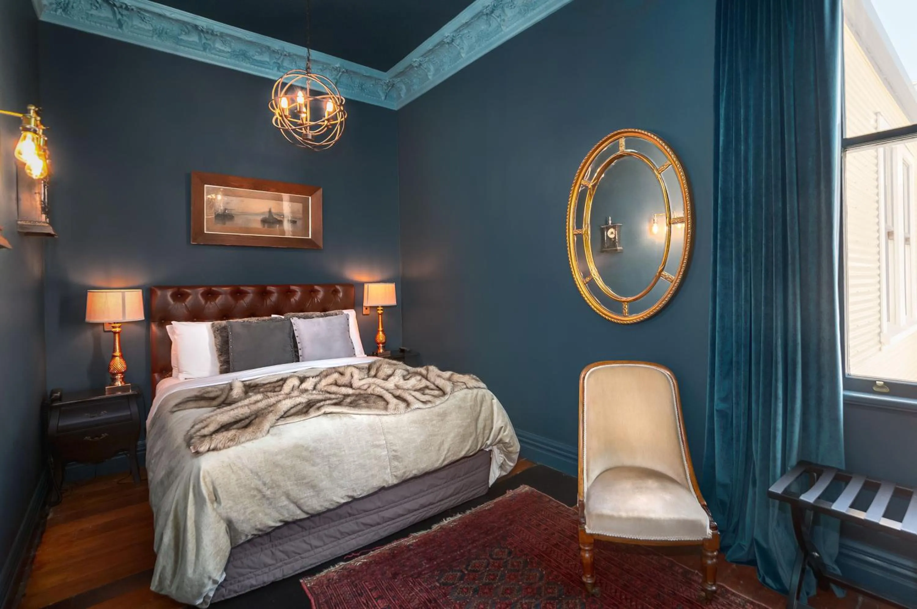 Bed in The Royal Hotel Featherston - Boutique Hotel