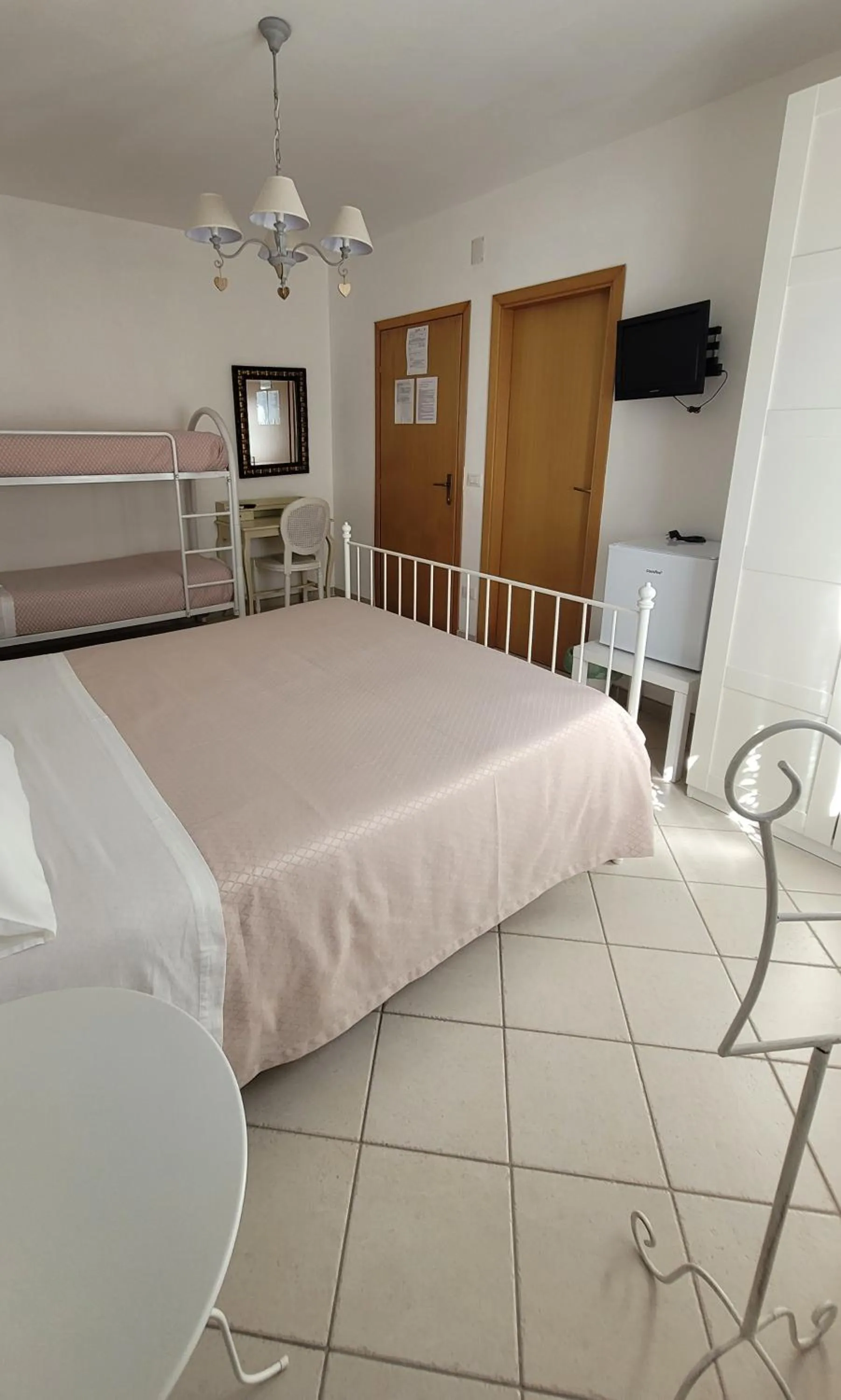 Bedroom, Bed in Domus Olea