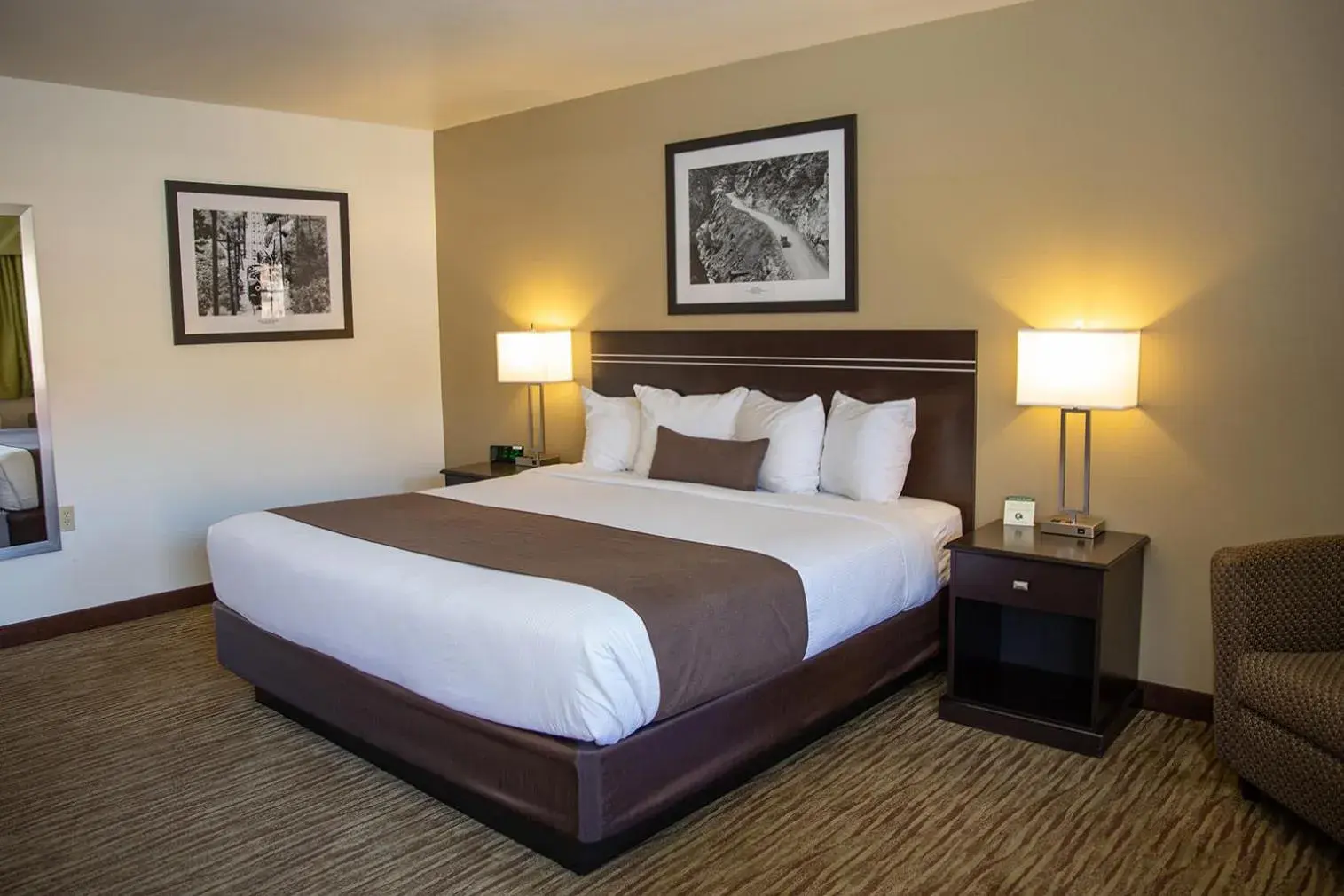 King Room - Non-Smoking in Villa Motel at Manitou Springs King Room - Non-Smoking in Villa Motel at Manitou Springs