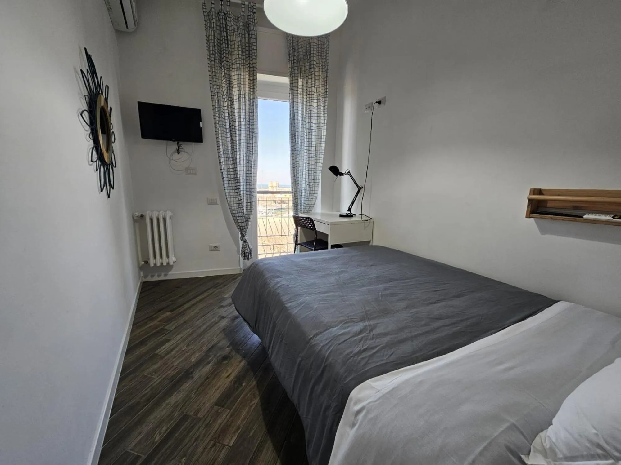 Bedroom, Bed in Be Your Home - Guest House Colors