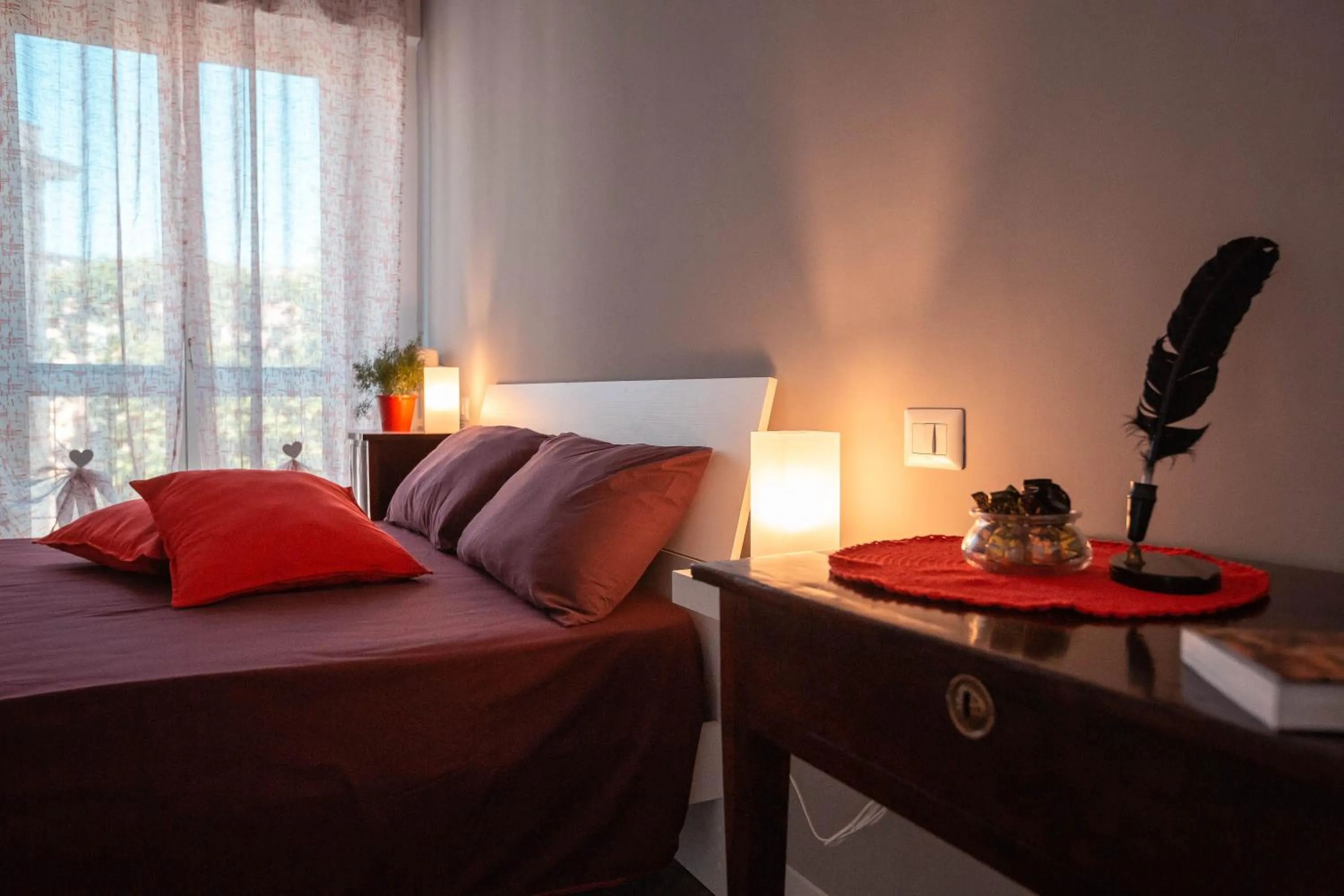 Other, Bed in Be Your Home - Guest House Colors