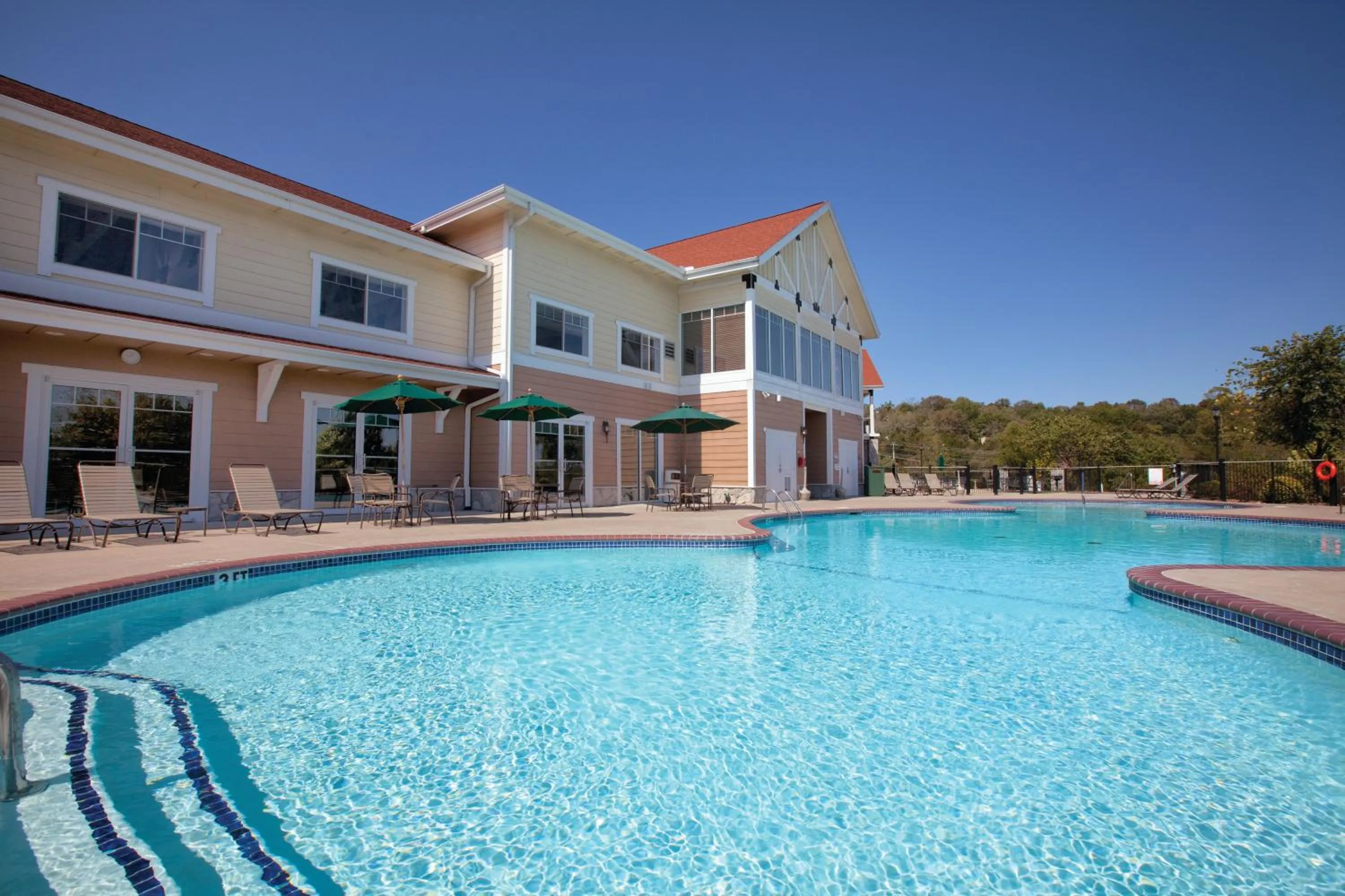 Swimming pool in Club Wyndham Mountain Vista
