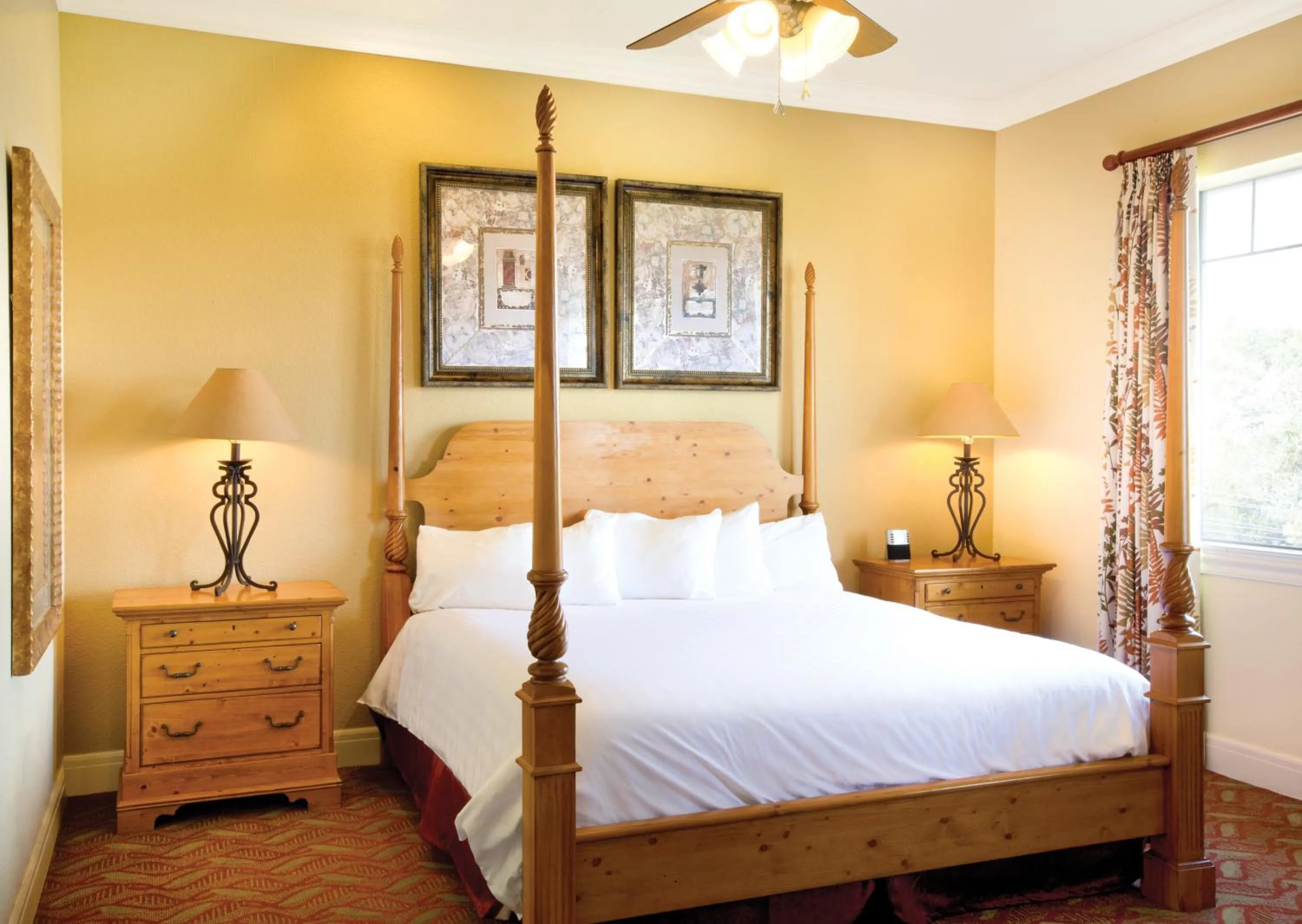 Other, Bed in Club Wyndham Mountain Vista