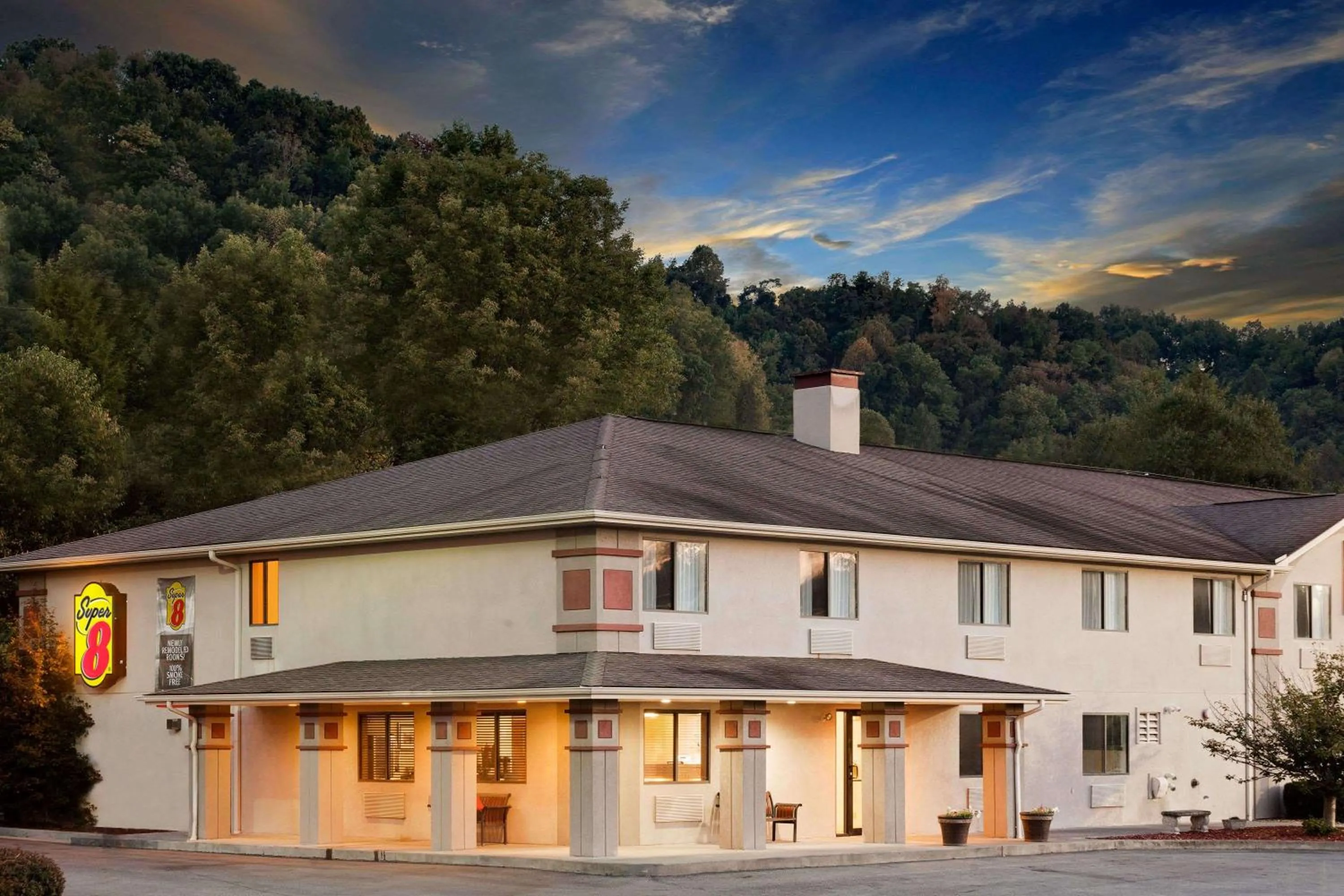 Property building in Super 8 by Wyndham Lebanon