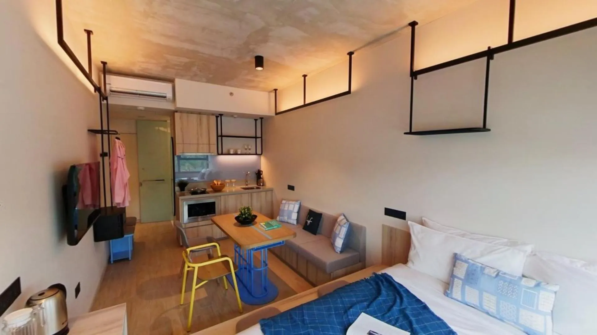 Photo of the whole room in lyf Funan Singapore