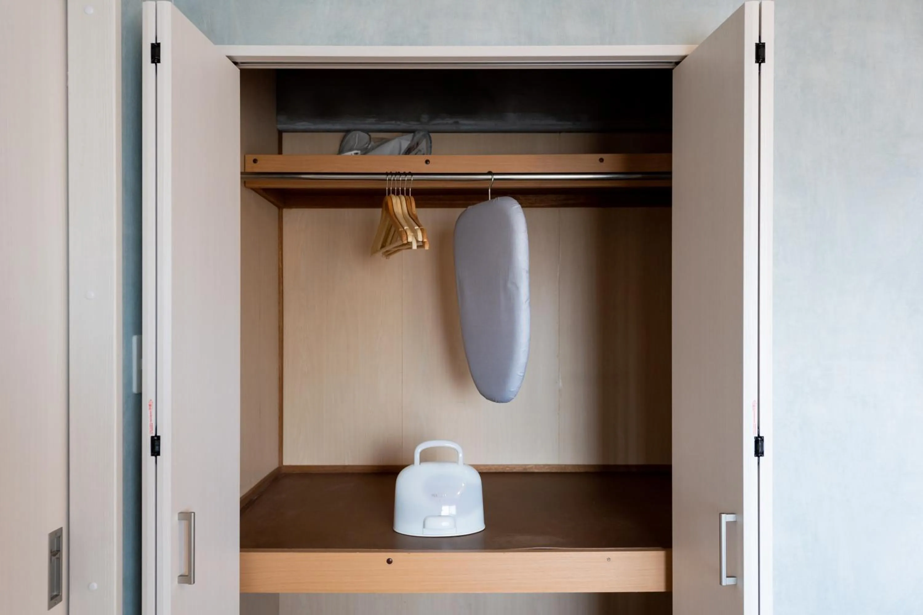 Area and facilities in Little Santa