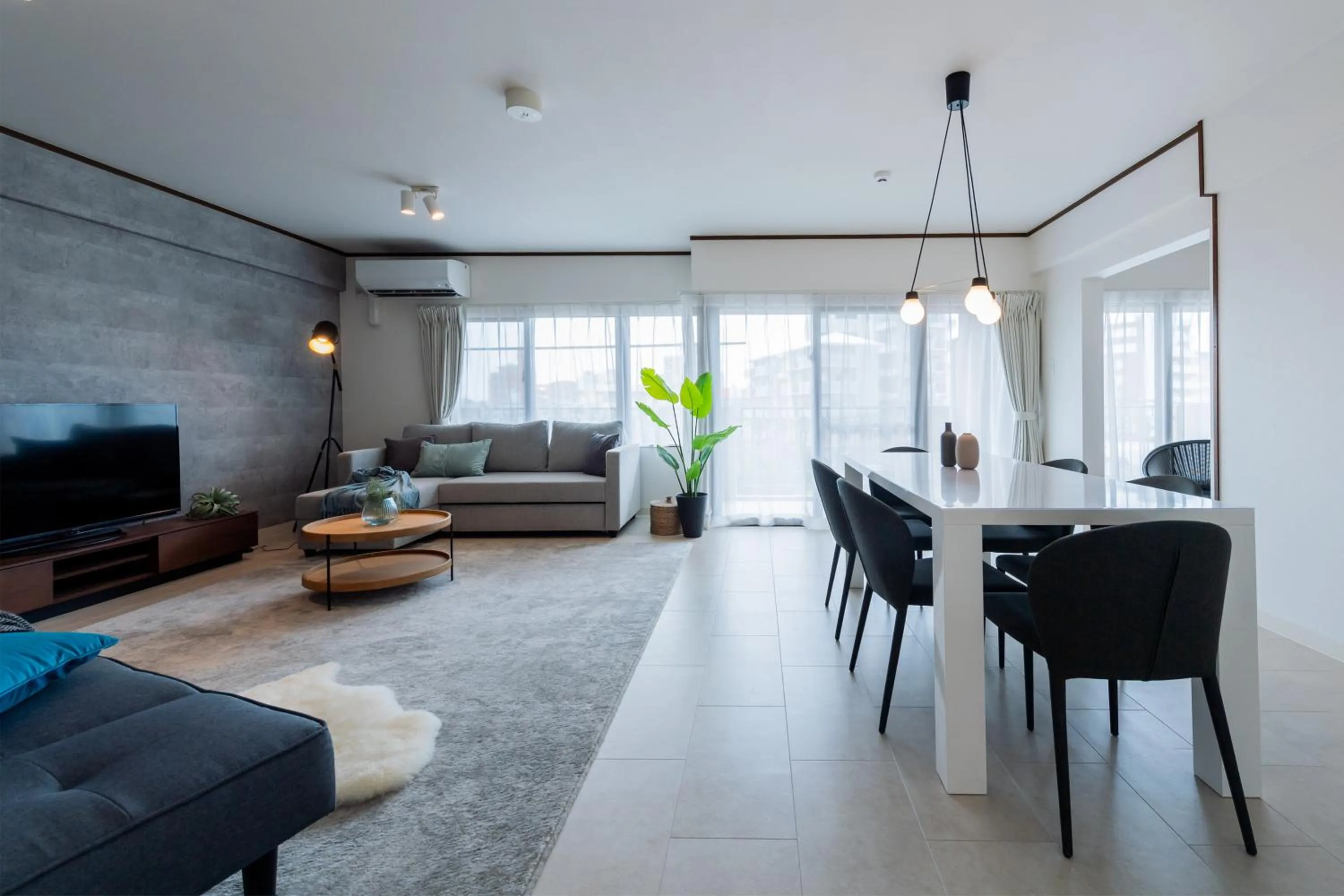 TV and multimedia in Little Santa