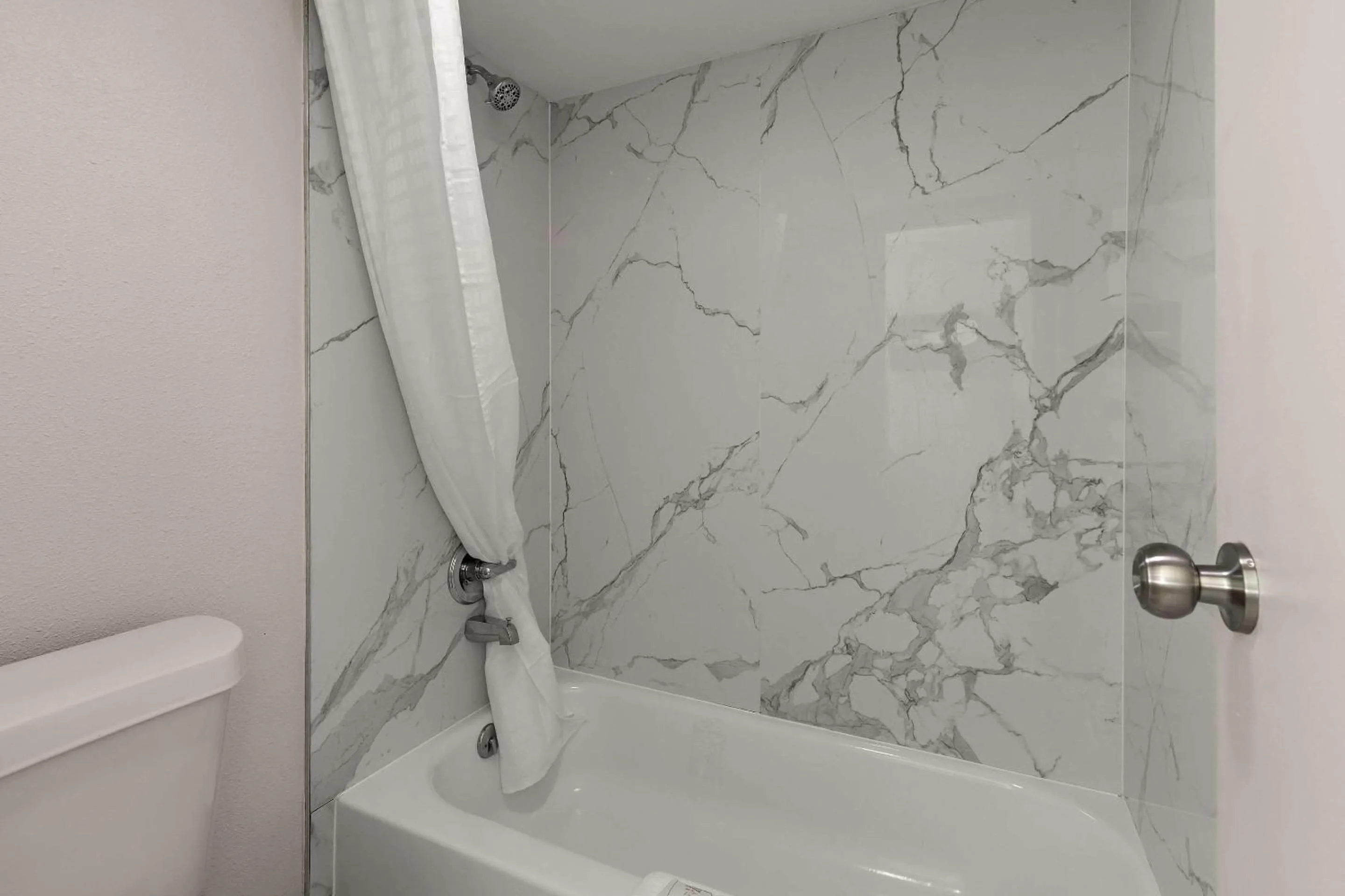 Bedroom in Quality Inn Monroe