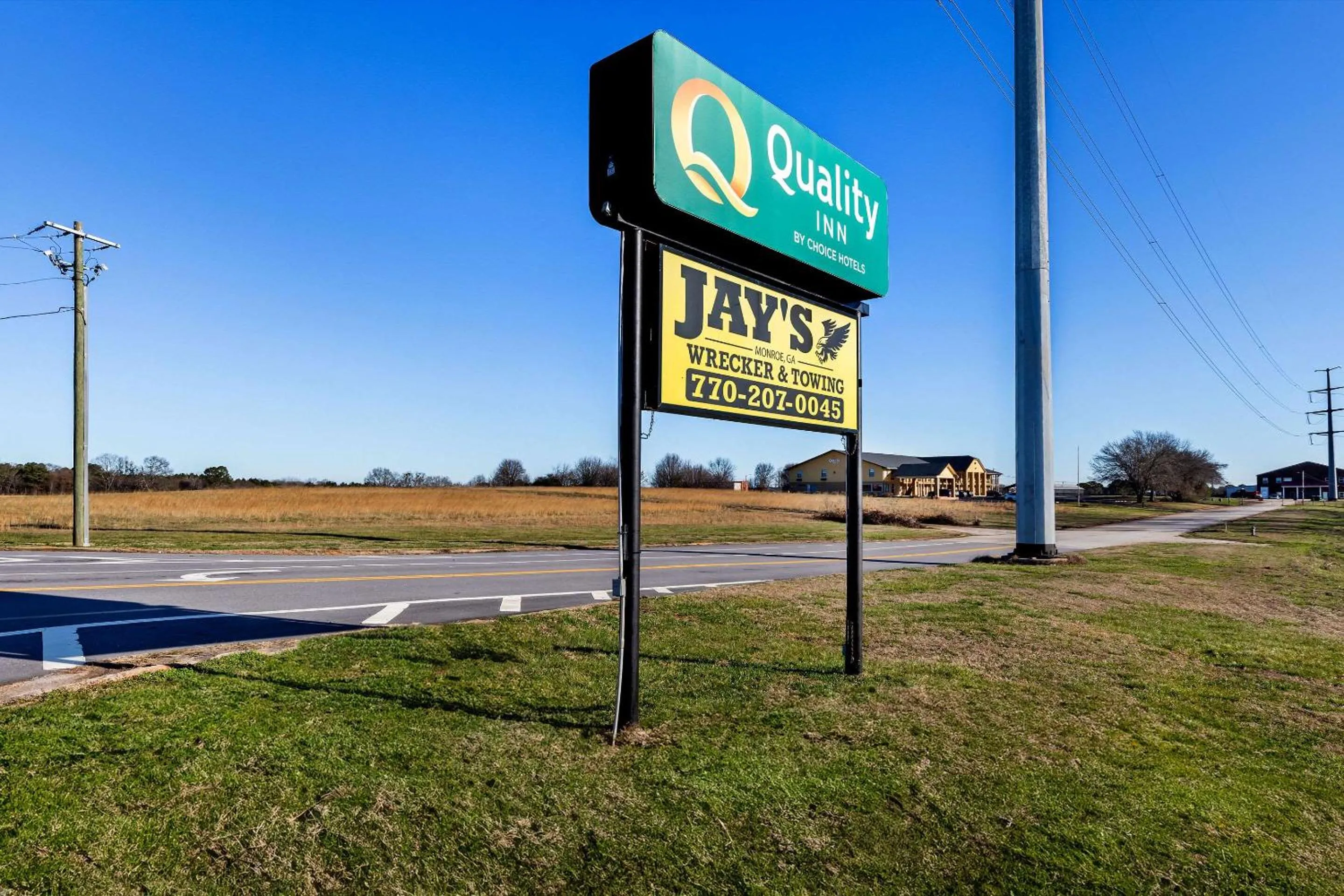 Property building in Quality Inn Monroe