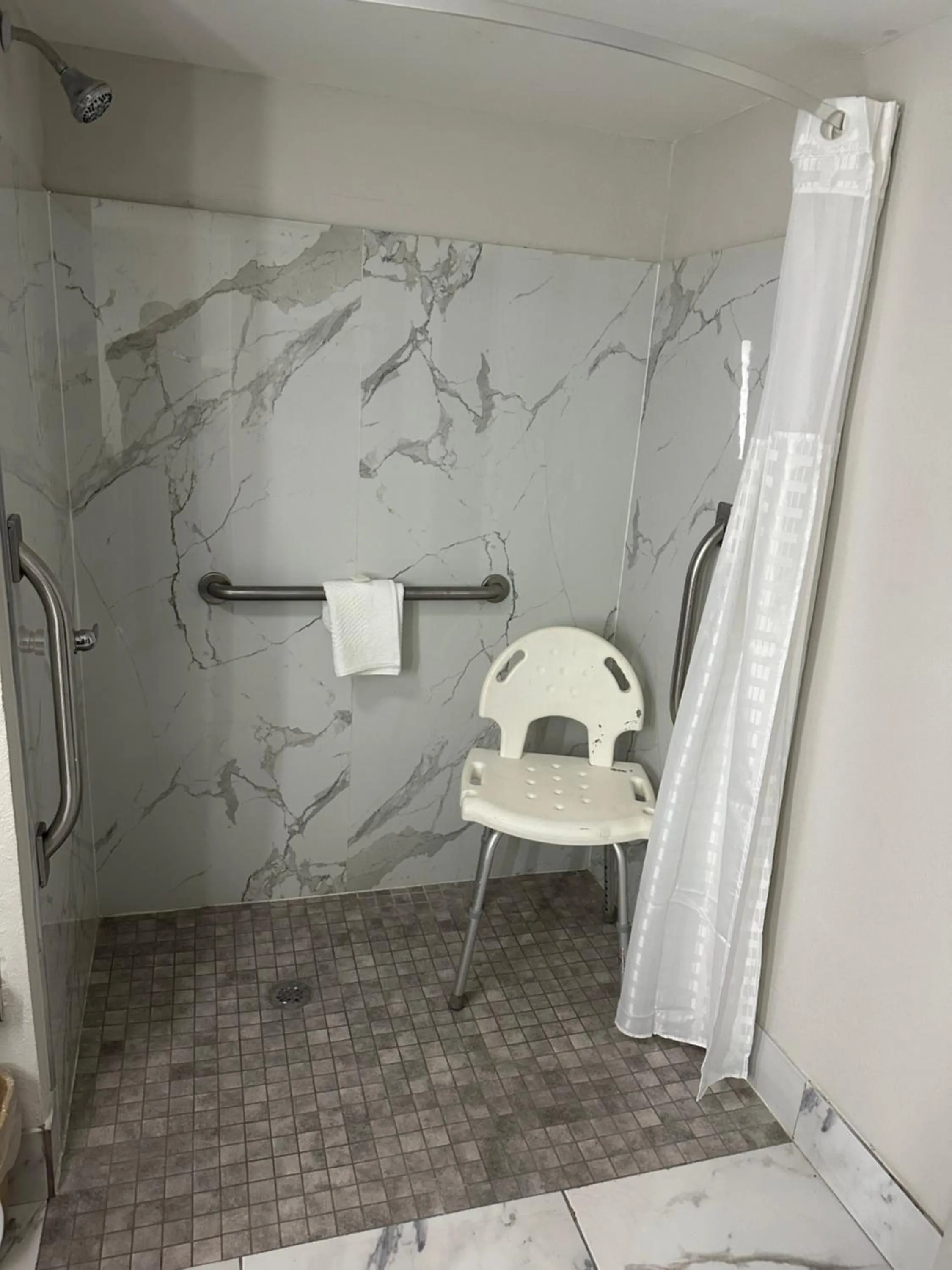 Bathroom in Quality Inn Monroe