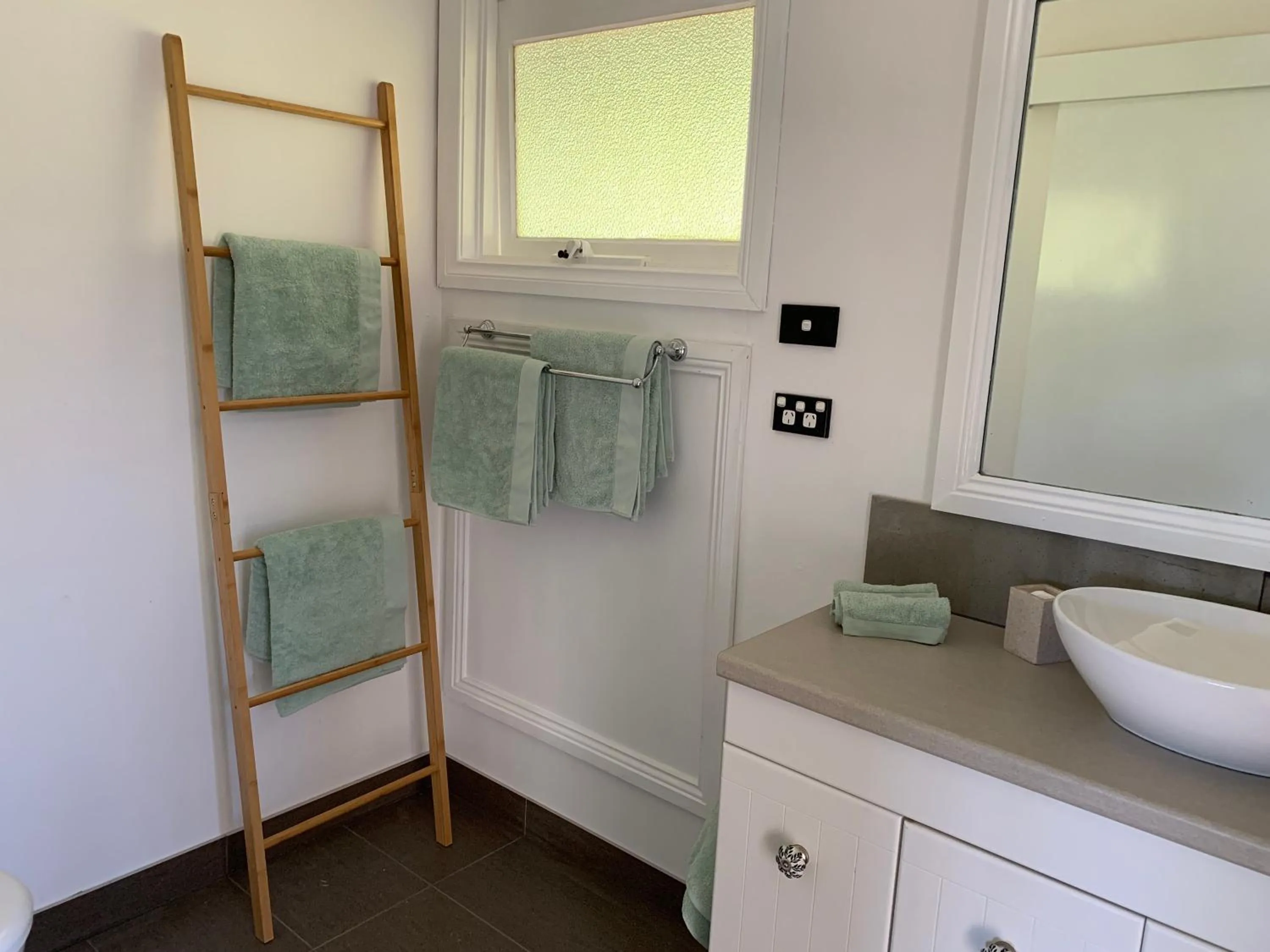 Stephanie’s Country Cottages