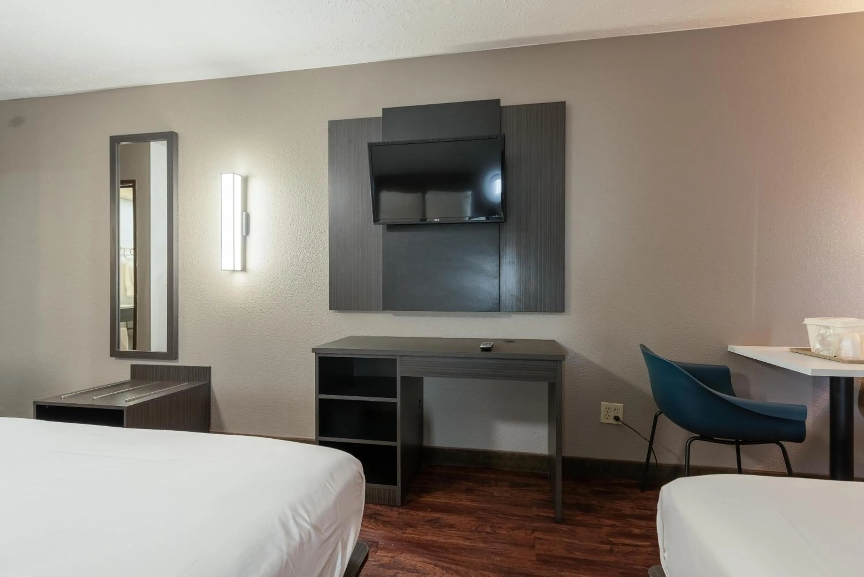 Photo of the whole room, Bed in Studio 6 Limon, CO I 70