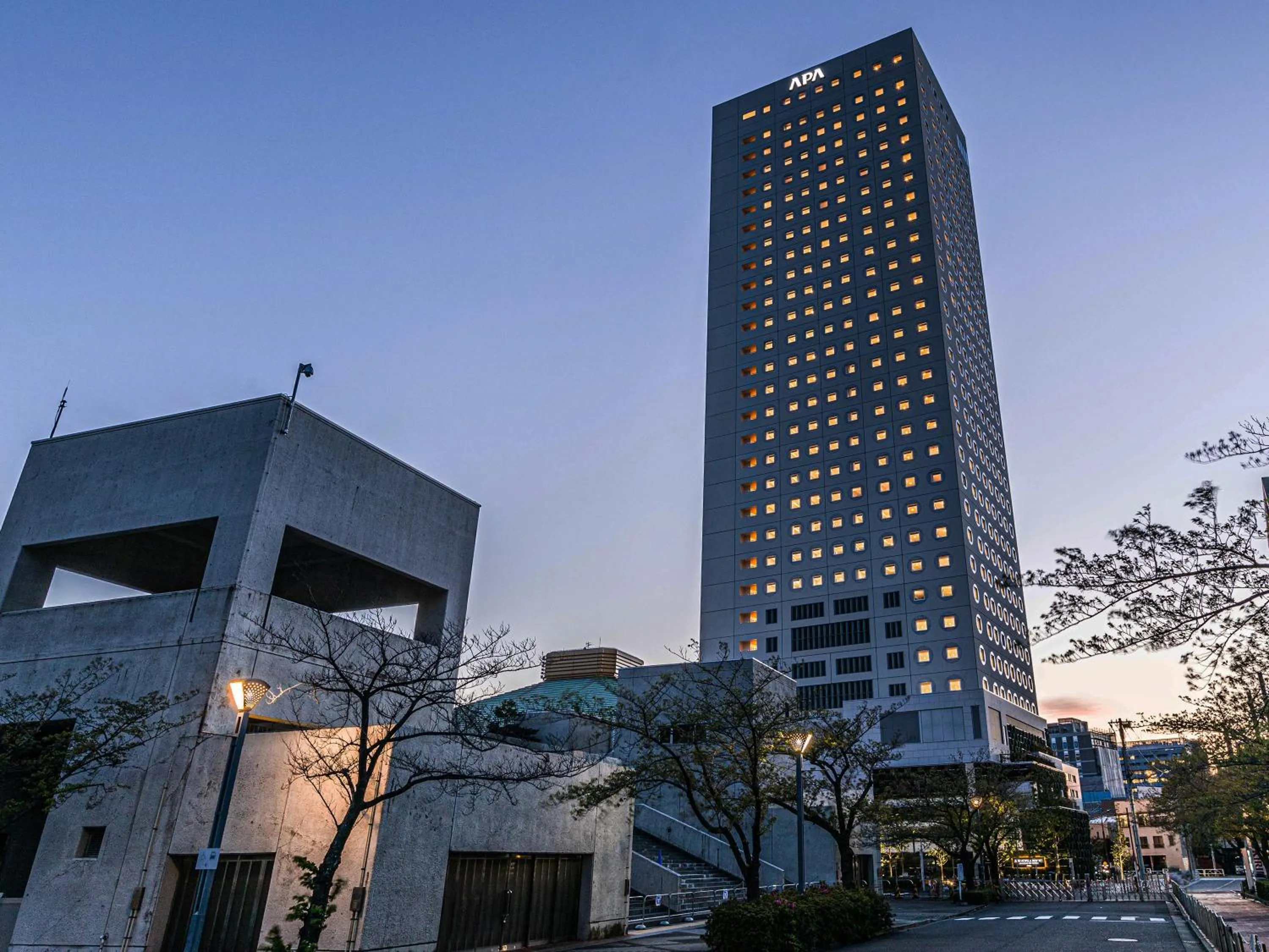 Property building in APA Hotel & Resort Ryogoku Ekimae Tower
