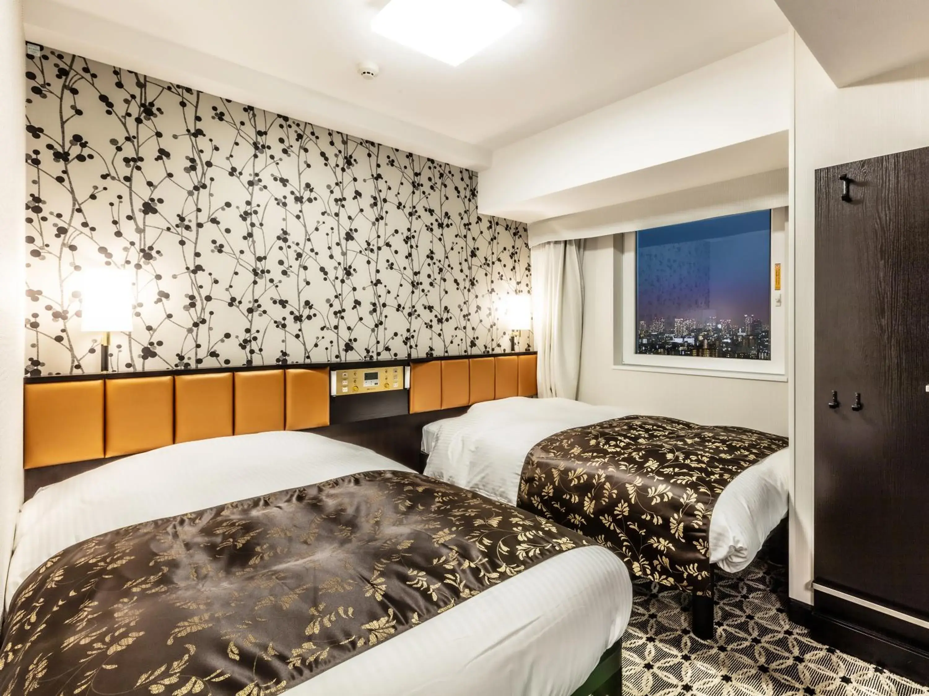 Standard Twin Room-Non-Smoking 【High Floor】 in APA Hotel & Resort Ryogoku Ekimae Tower Standard Twin Room-Non-Smoking 【High Floor】 in APA Hotel & Resort Ryogoku Ekimae Tower