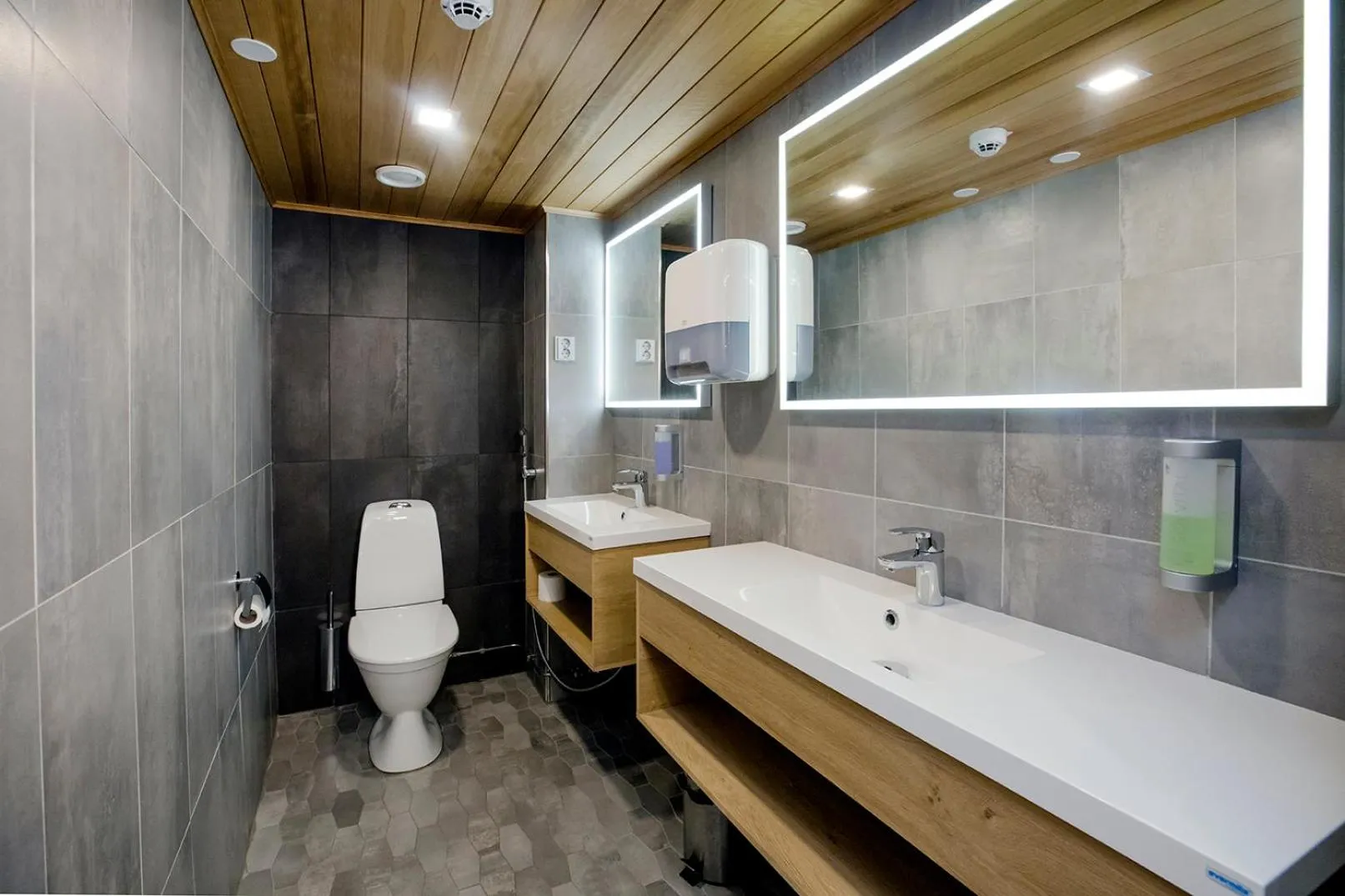 Toilet in HOSTEL TOIVOLA