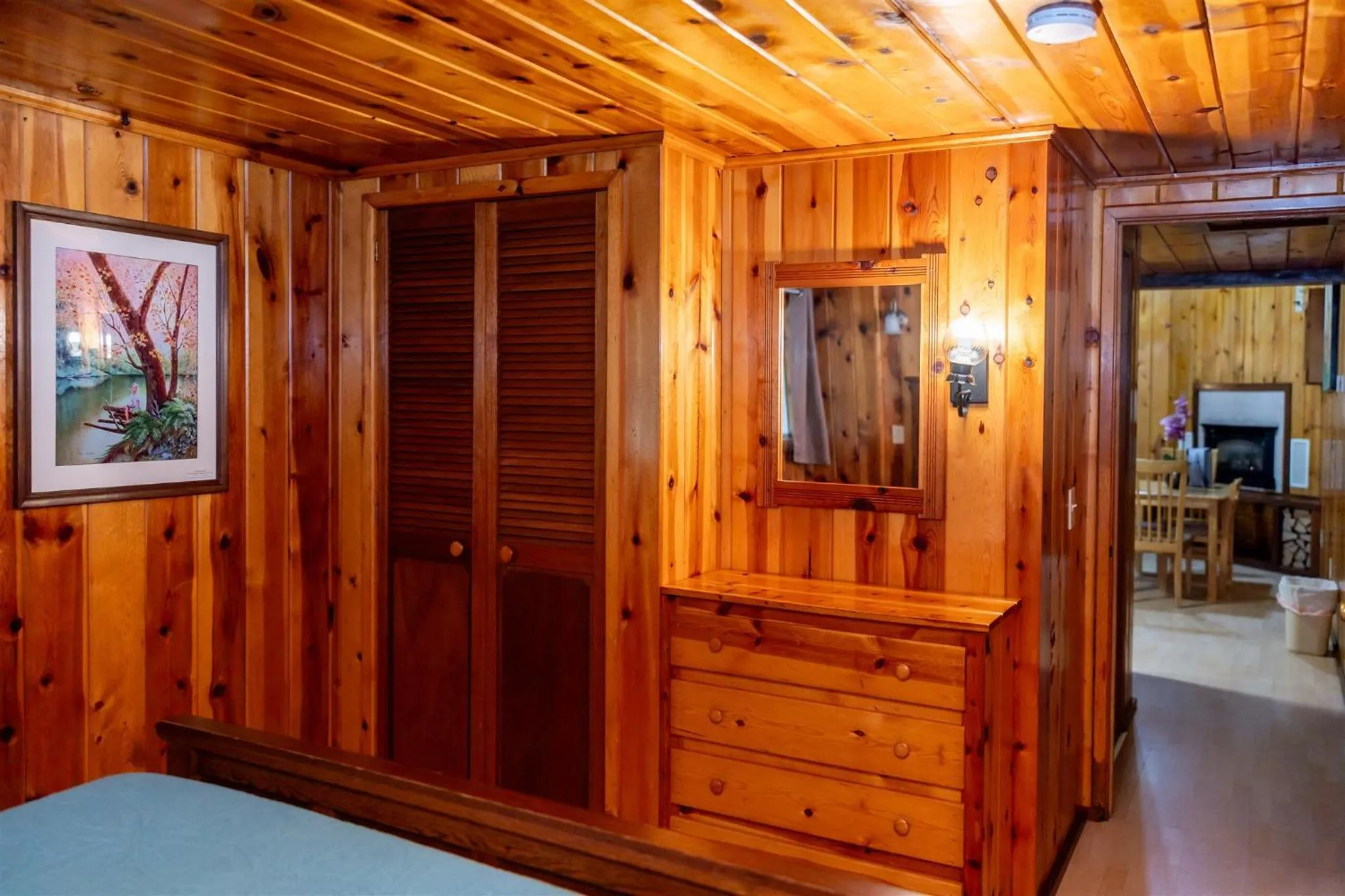 Bedroom, Bed in Fern River Resort