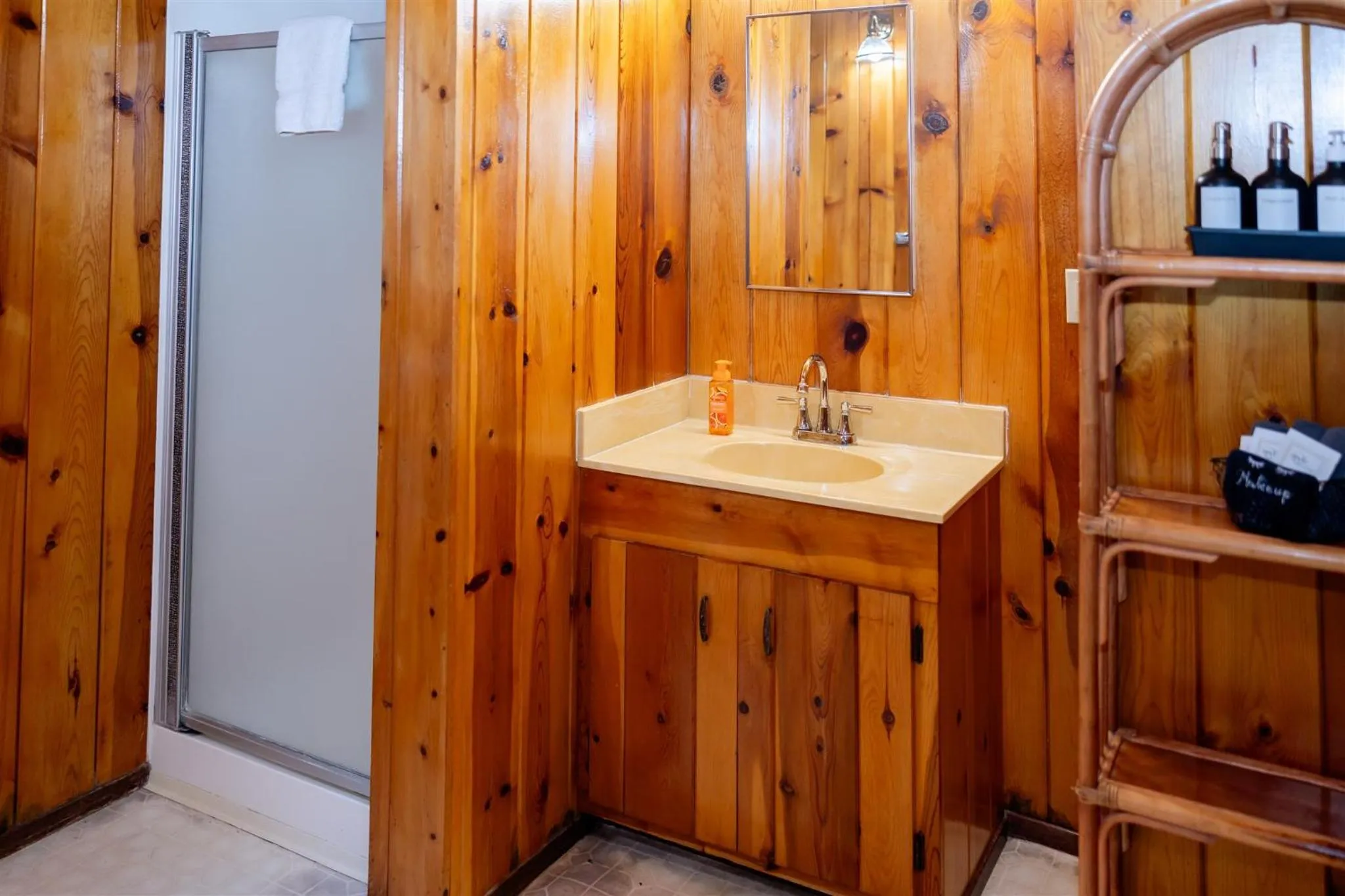 Shower in Fern River Resort