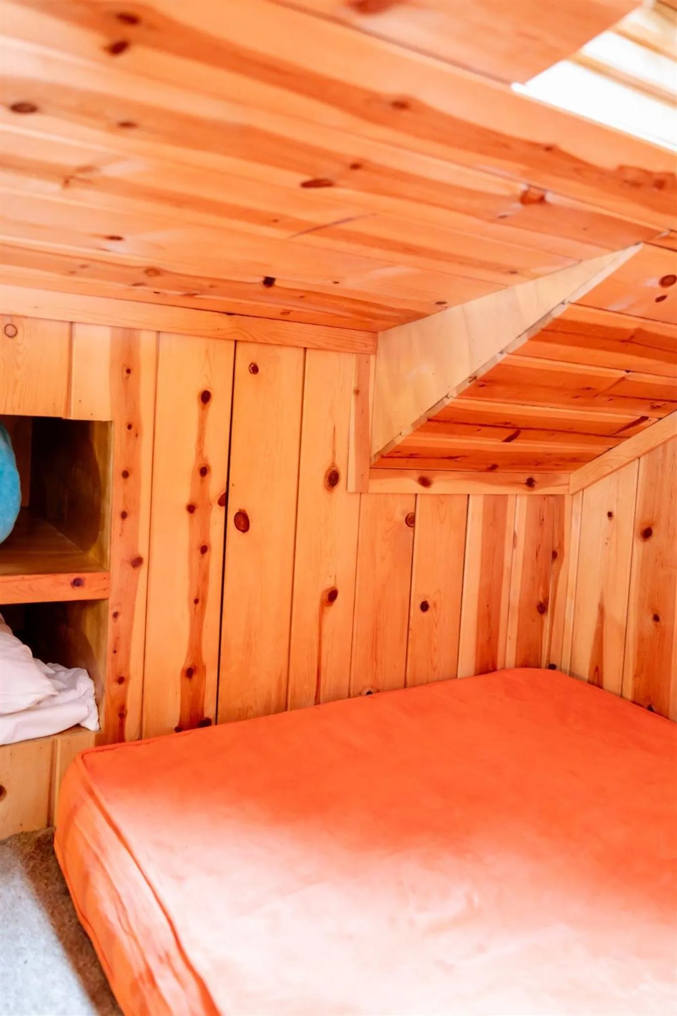 Bedroom, Bed in Fern River Resort