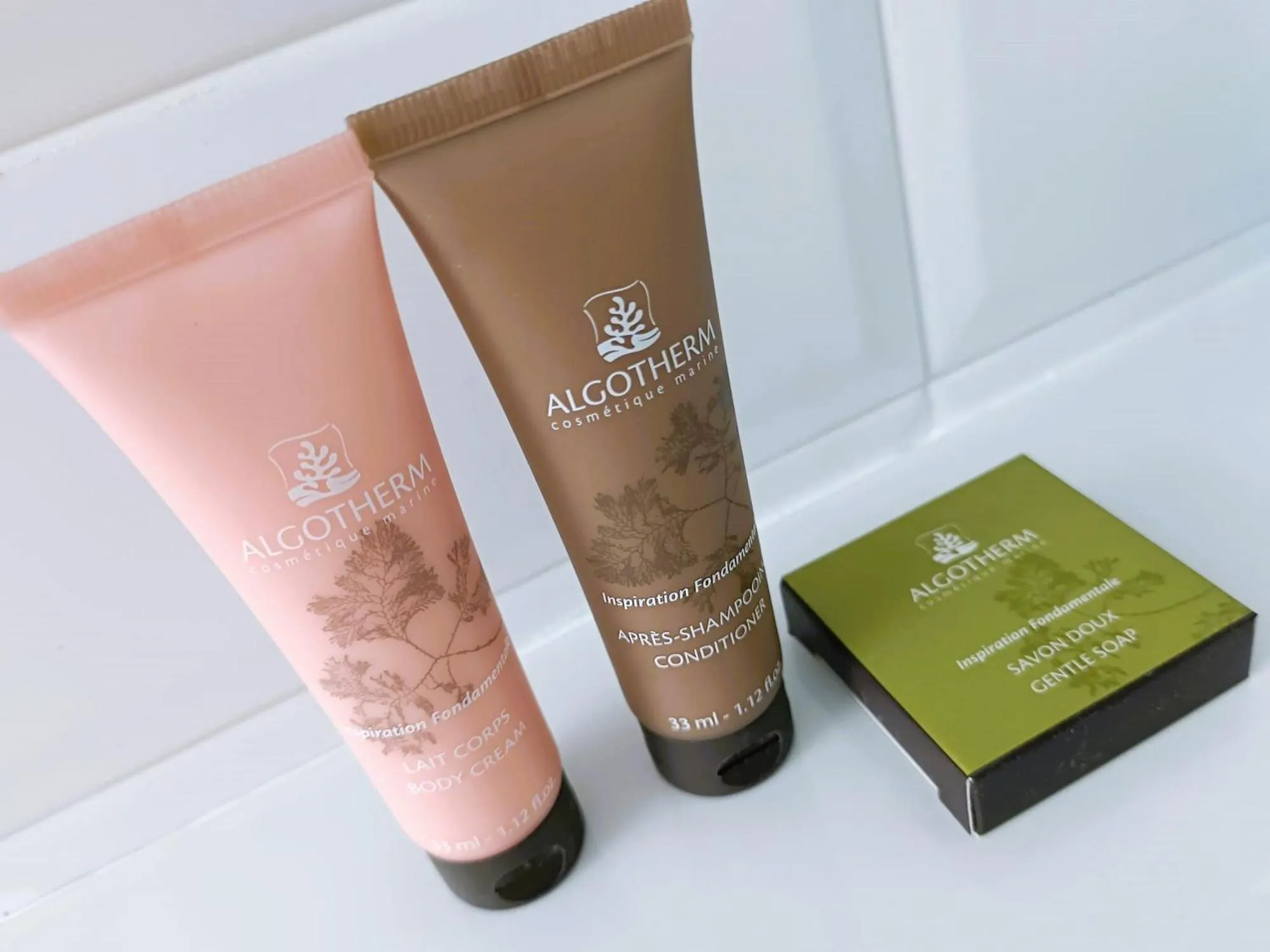 Bathroom in La Surfería Suances