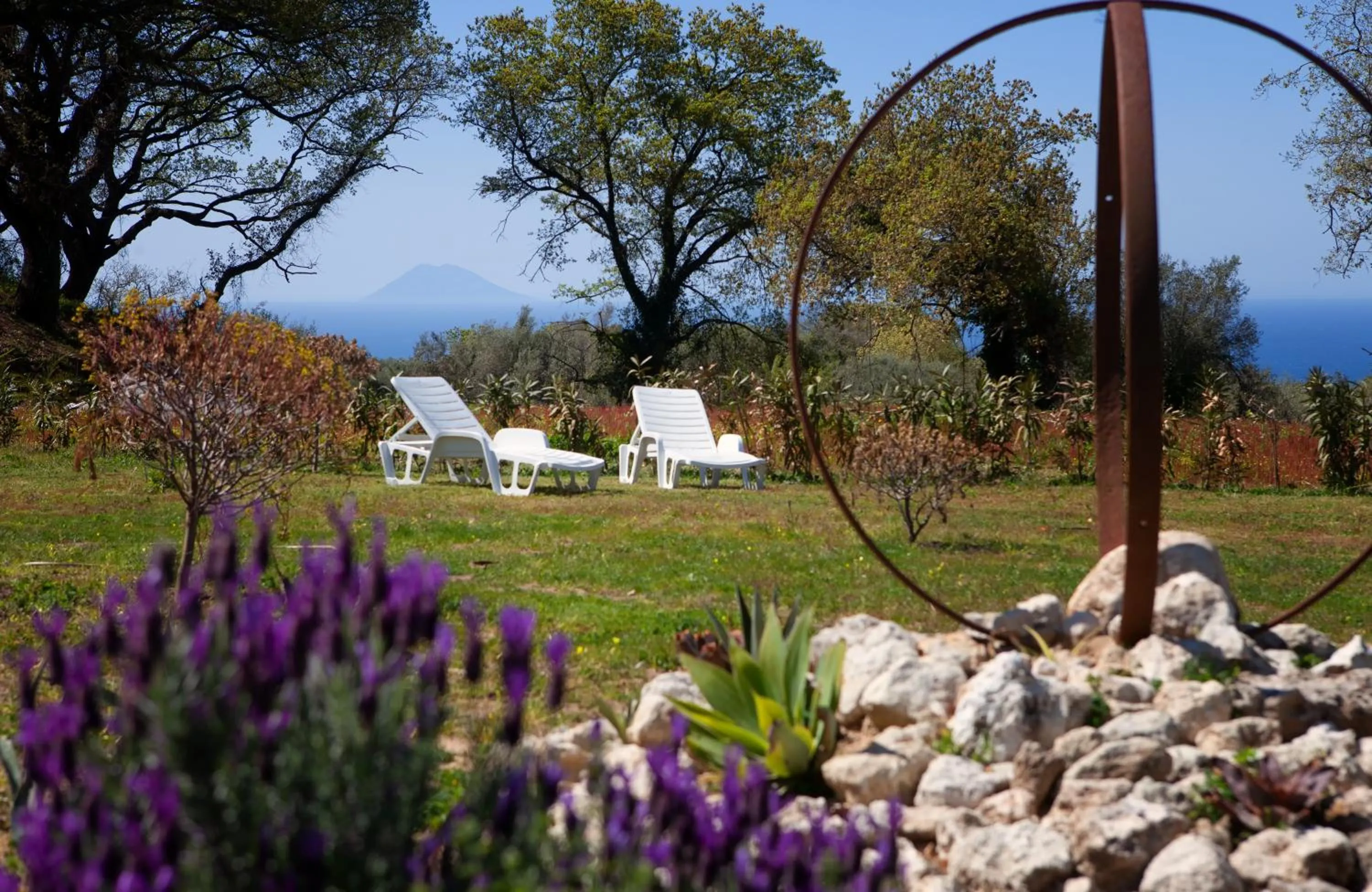 Garden in Al Passo di Thalia