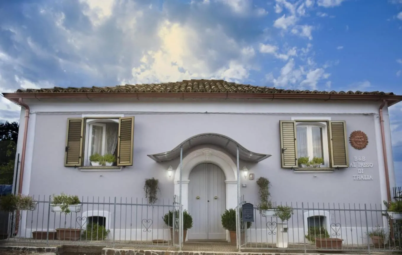 Property building in Al Passo di Thalia