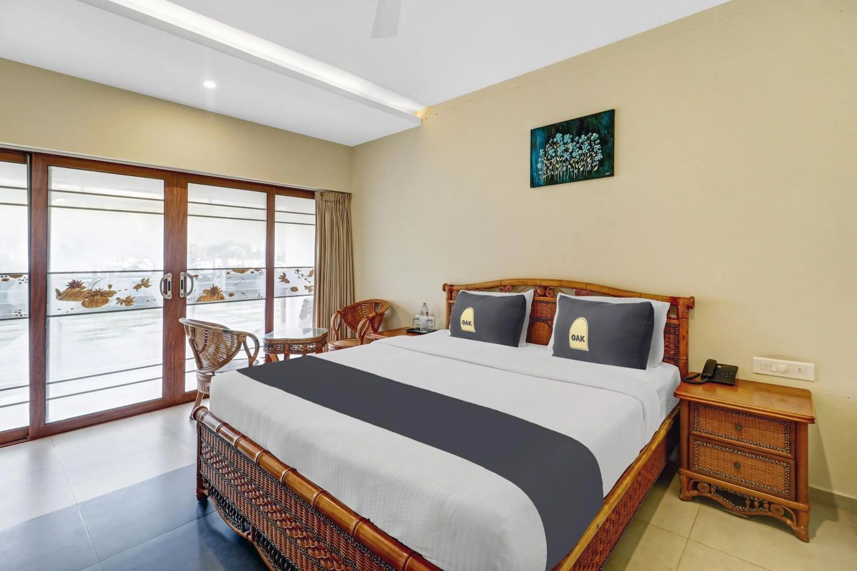 Bedroom, Bed in Super OAK Edassery's Sealine Villa Stay