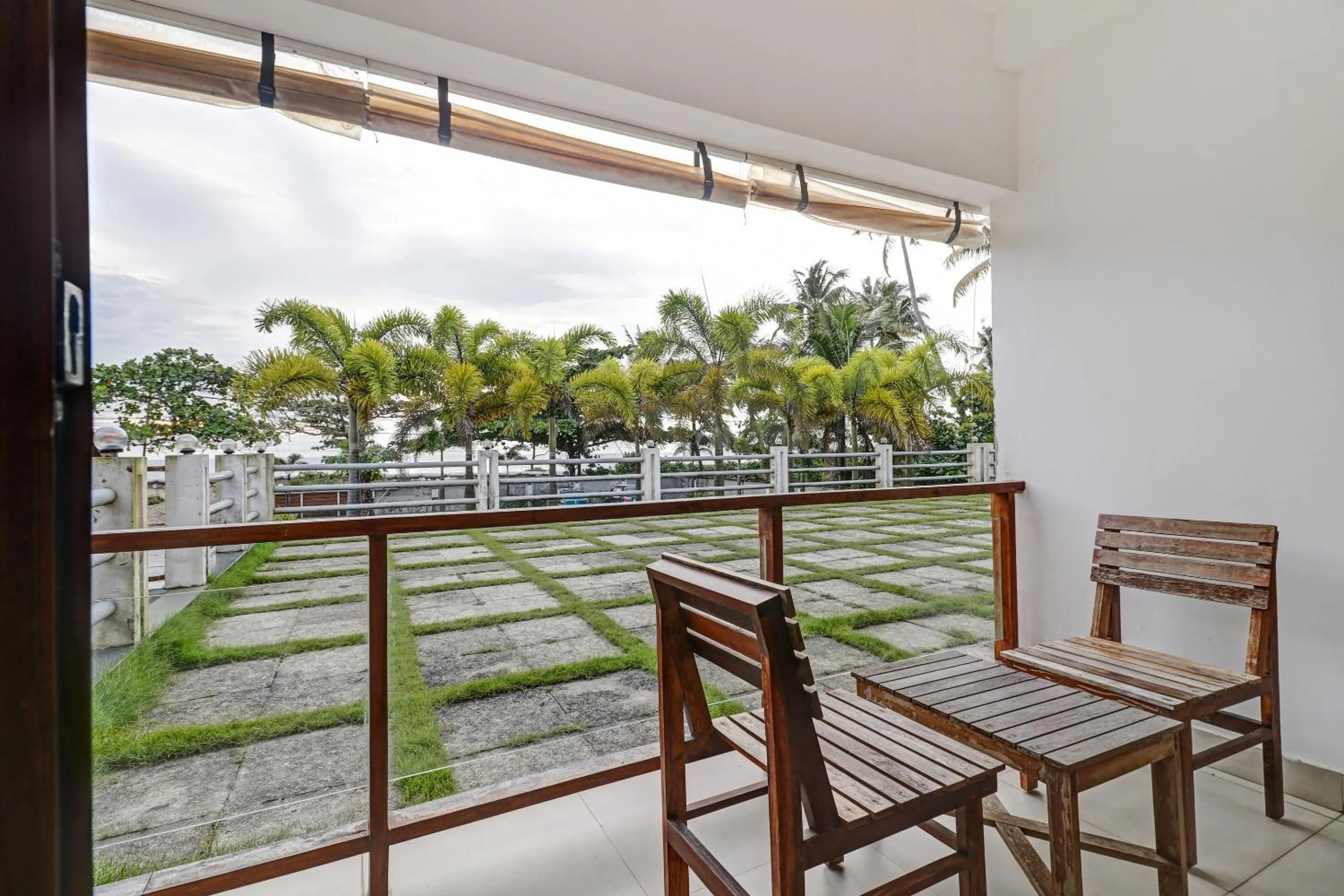 Facade/entrance in Super OAK Edassery's Sealine Villa Stay