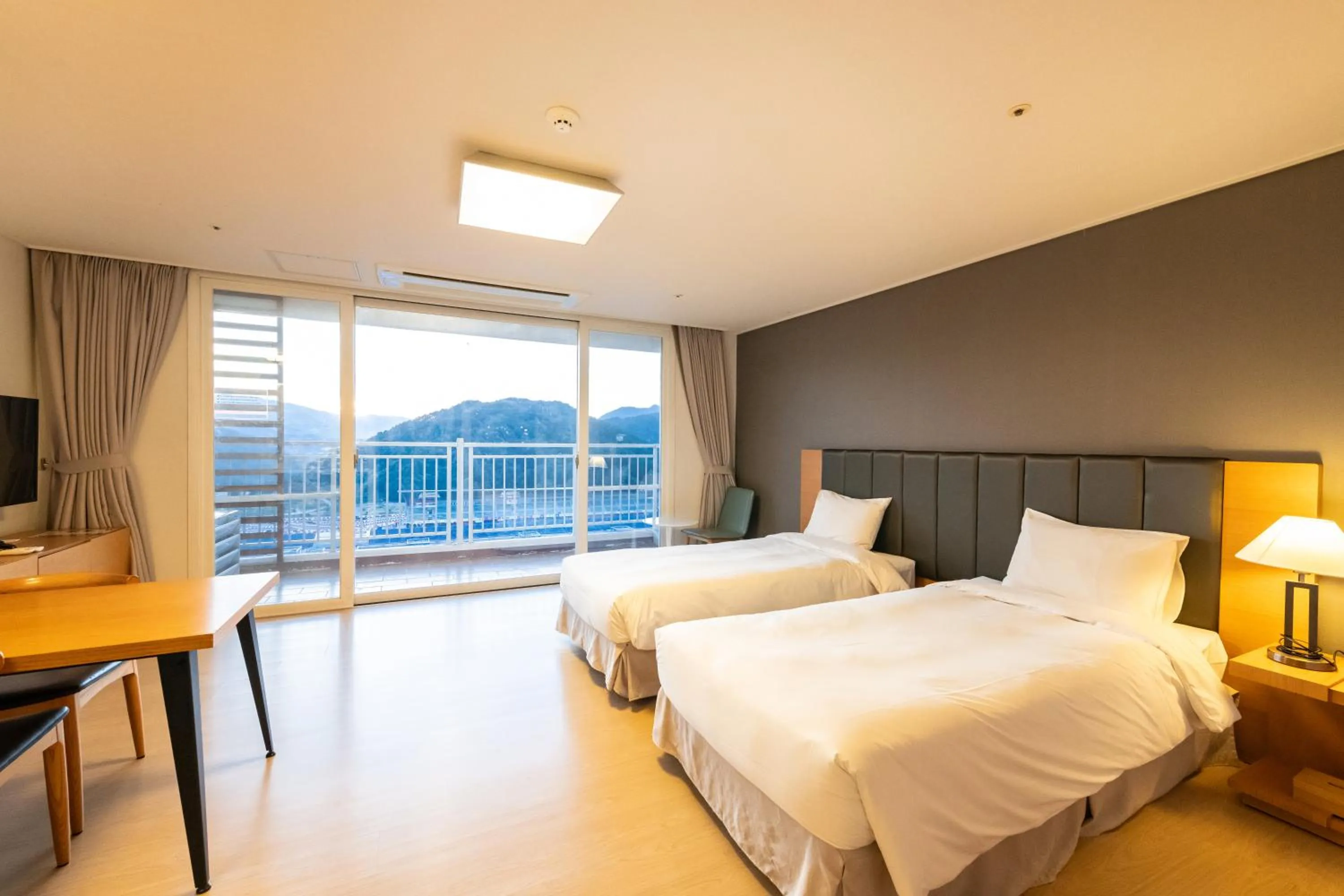 Bedroom, Bed in Take Hotel & Resort Inje Speedium