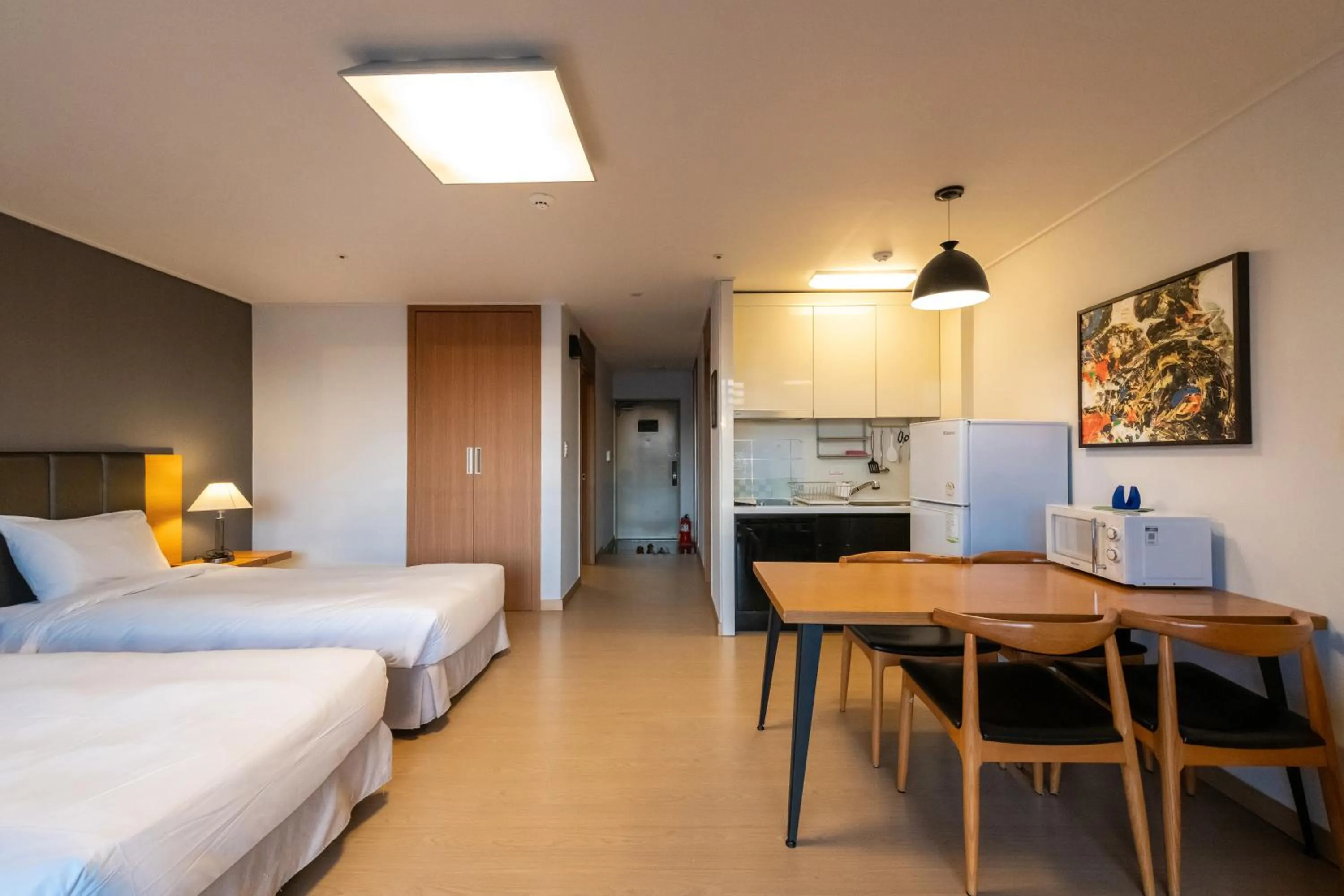 Living room, Bed in Take Hotel & Resort Inje Speedium